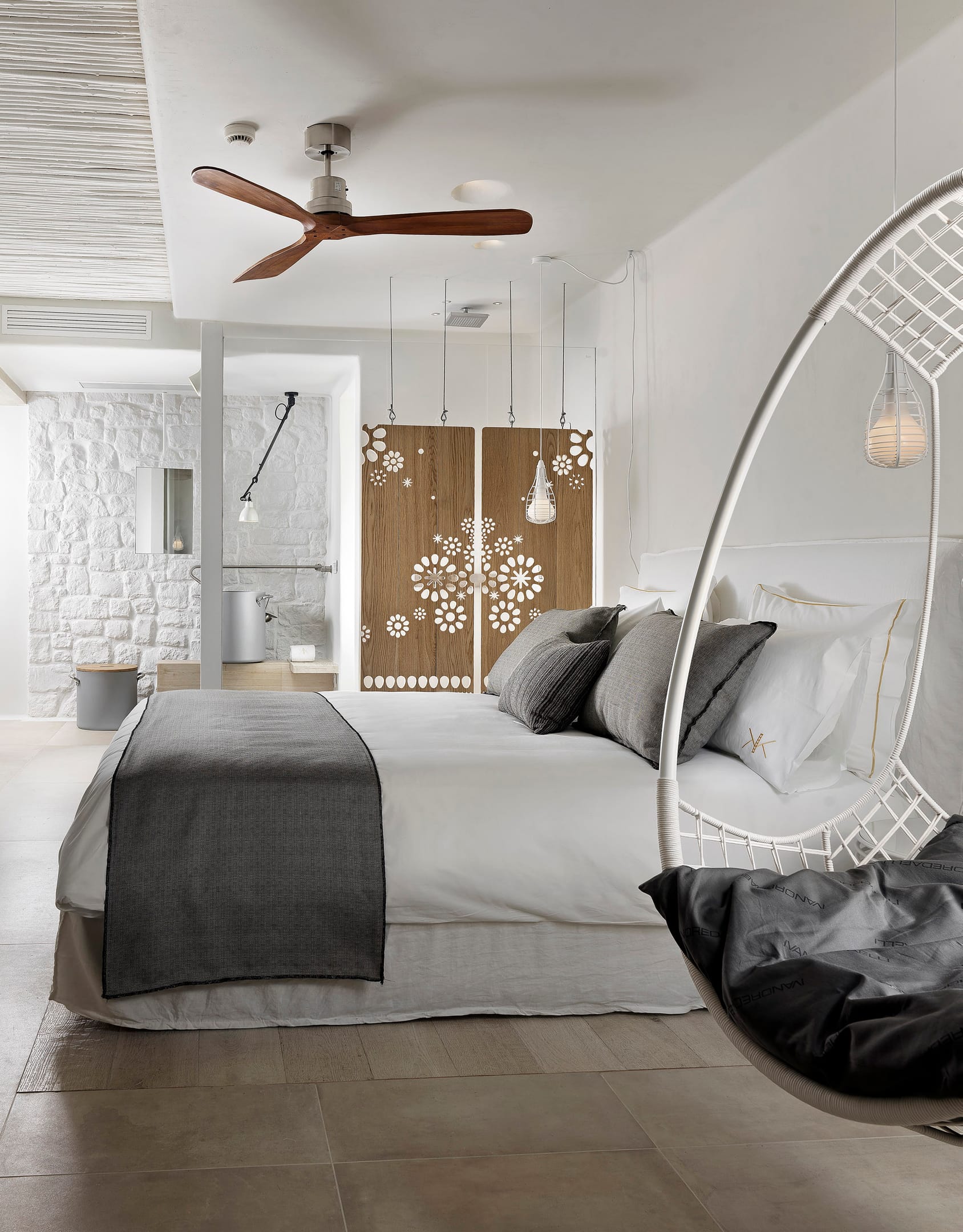 Deluxe Room with Land View & Outdoor Jacuzzi