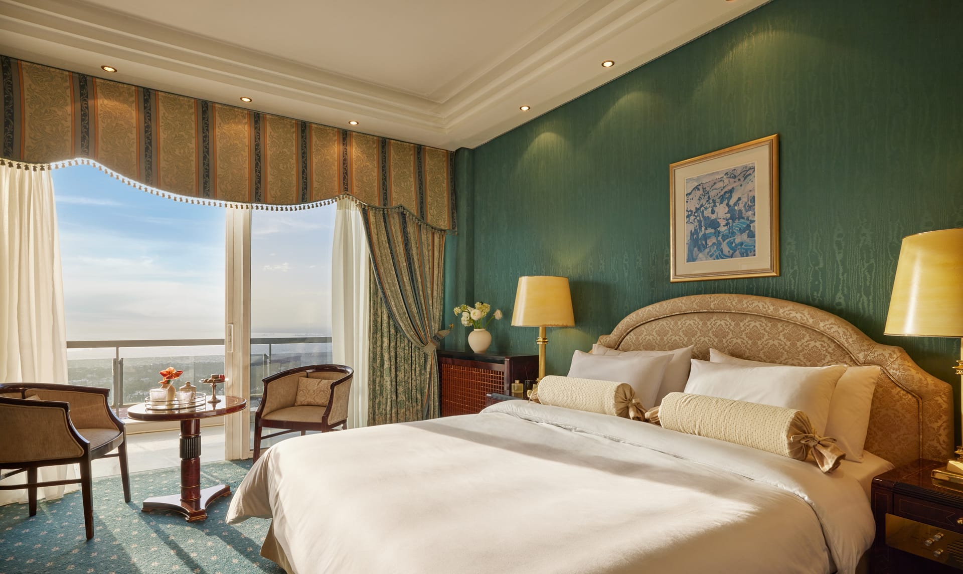 Executive Suite City/Sea View