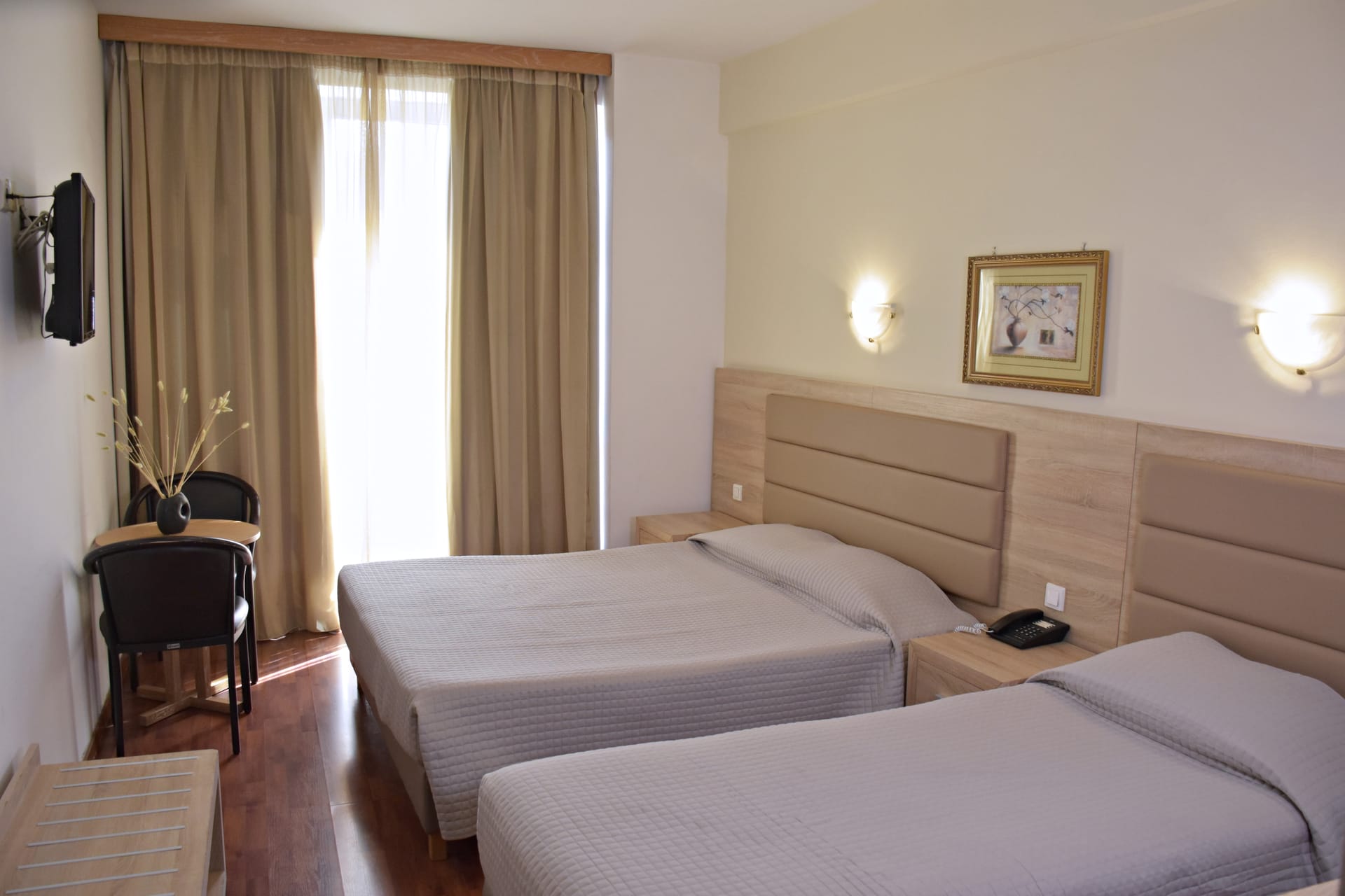 Arethusa Hotel Athens - TRIPLE - 2