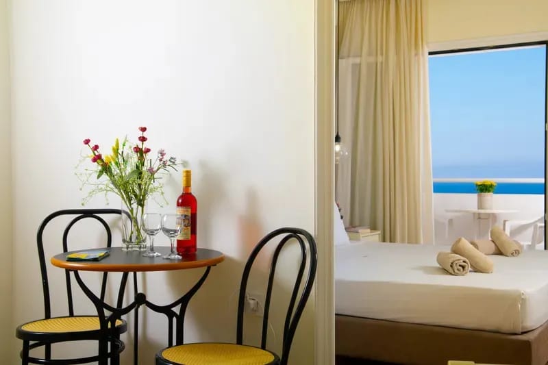 Bellevue Suites - STUDA2 - 7