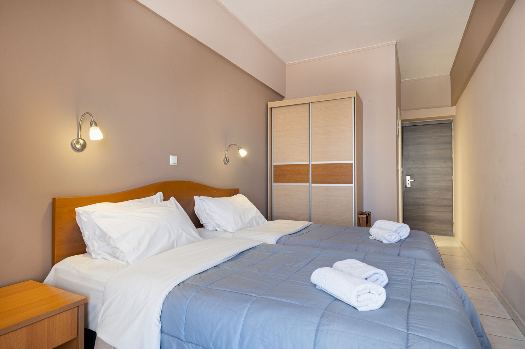 Diros Hotel Athens