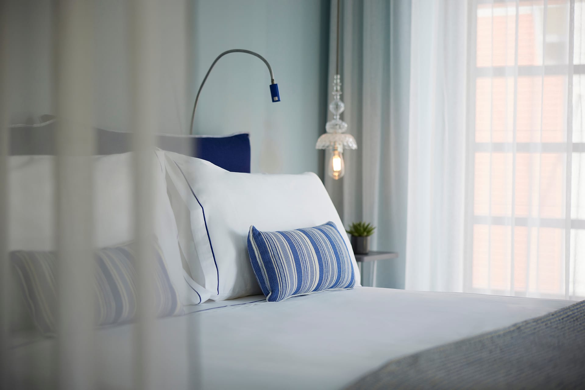 Comfort rooms