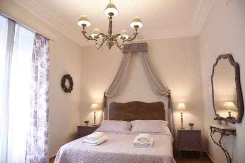 Lavender Grand Suite