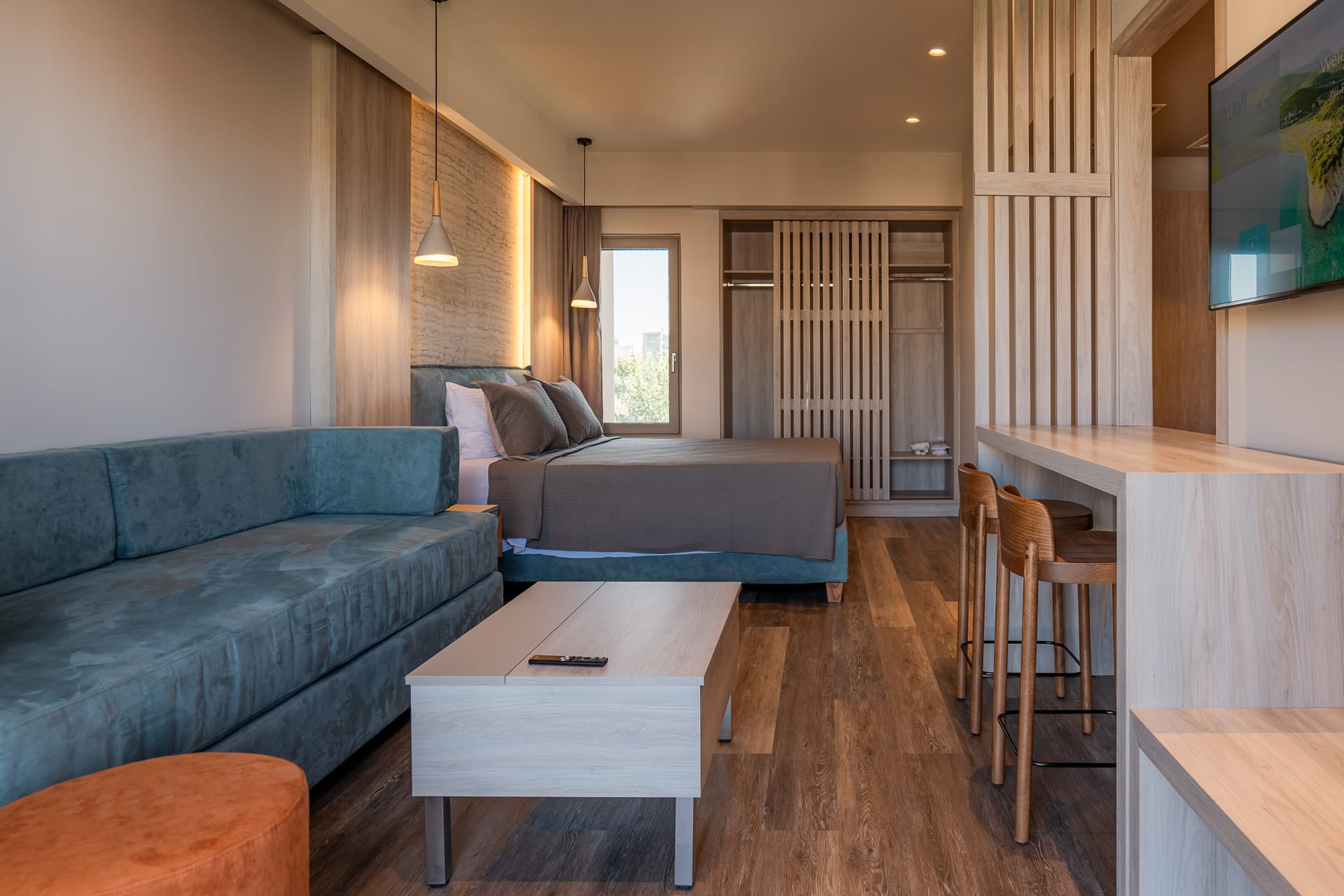 Junior Suite with Balcony
