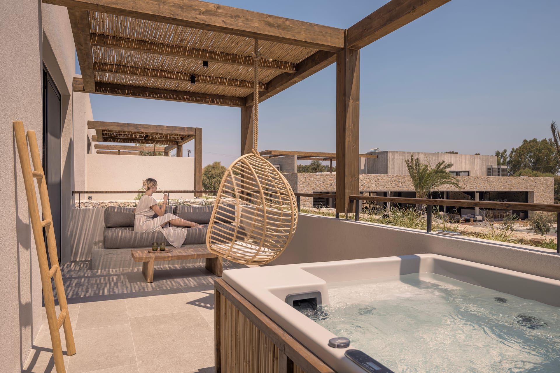 Grand Junior Suite with Jacuzzi – 37 m²