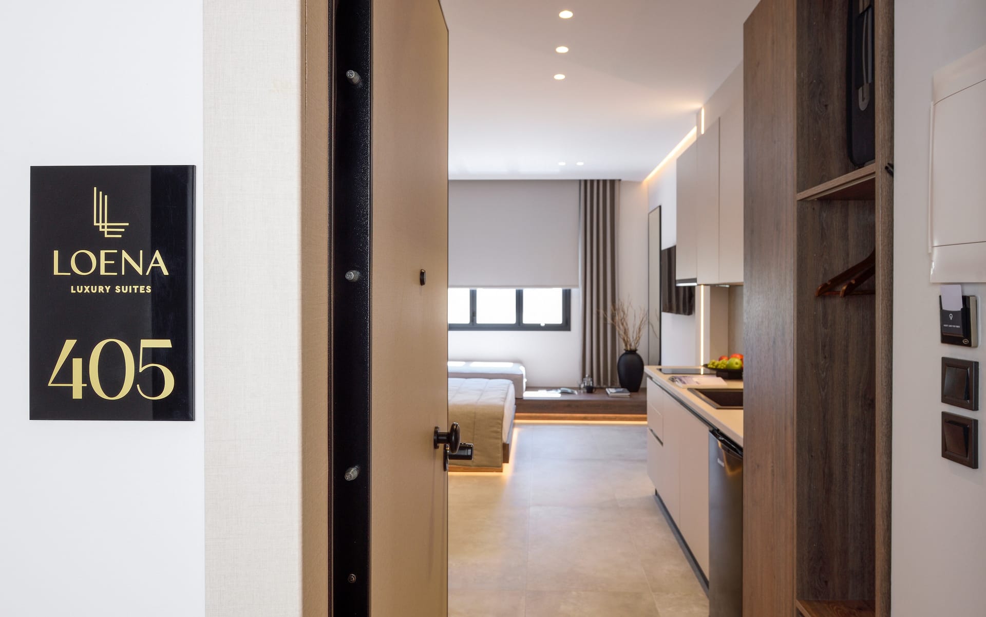 Loena Luxury Suites - LS - 4