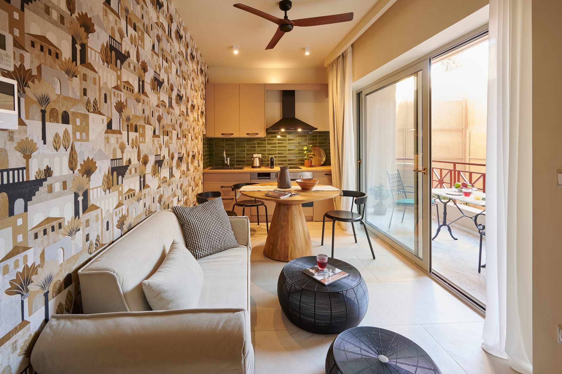 Rastoni Acropolis Uniquely Located Stylish Apartments - A3 - 2
