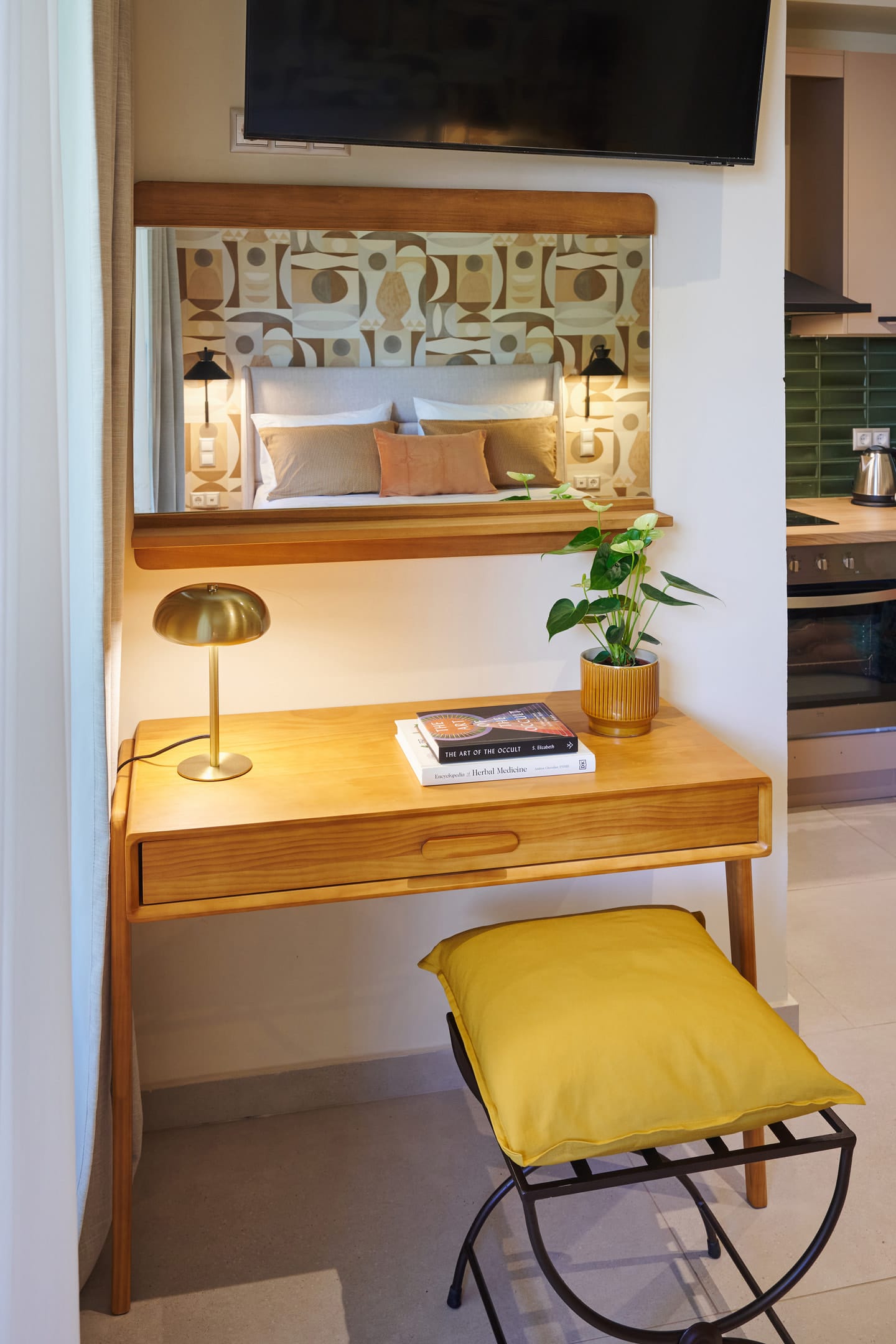 Rastoni Acropolis Uniquely Located Stylish Apartments - A1 - 2