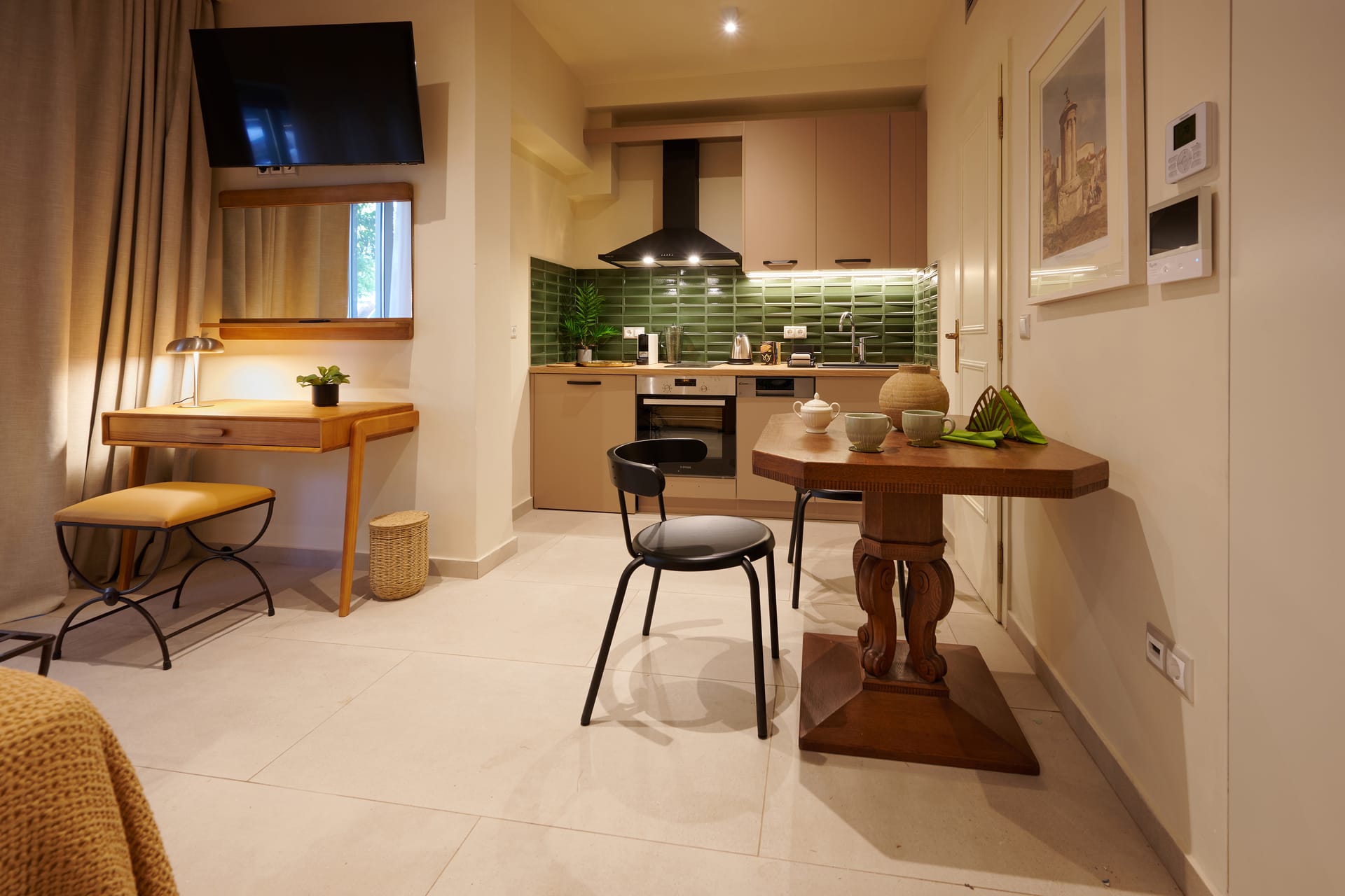 Rastoni Acropolis Uniquely Located Stylish Apartments - A1 - 3