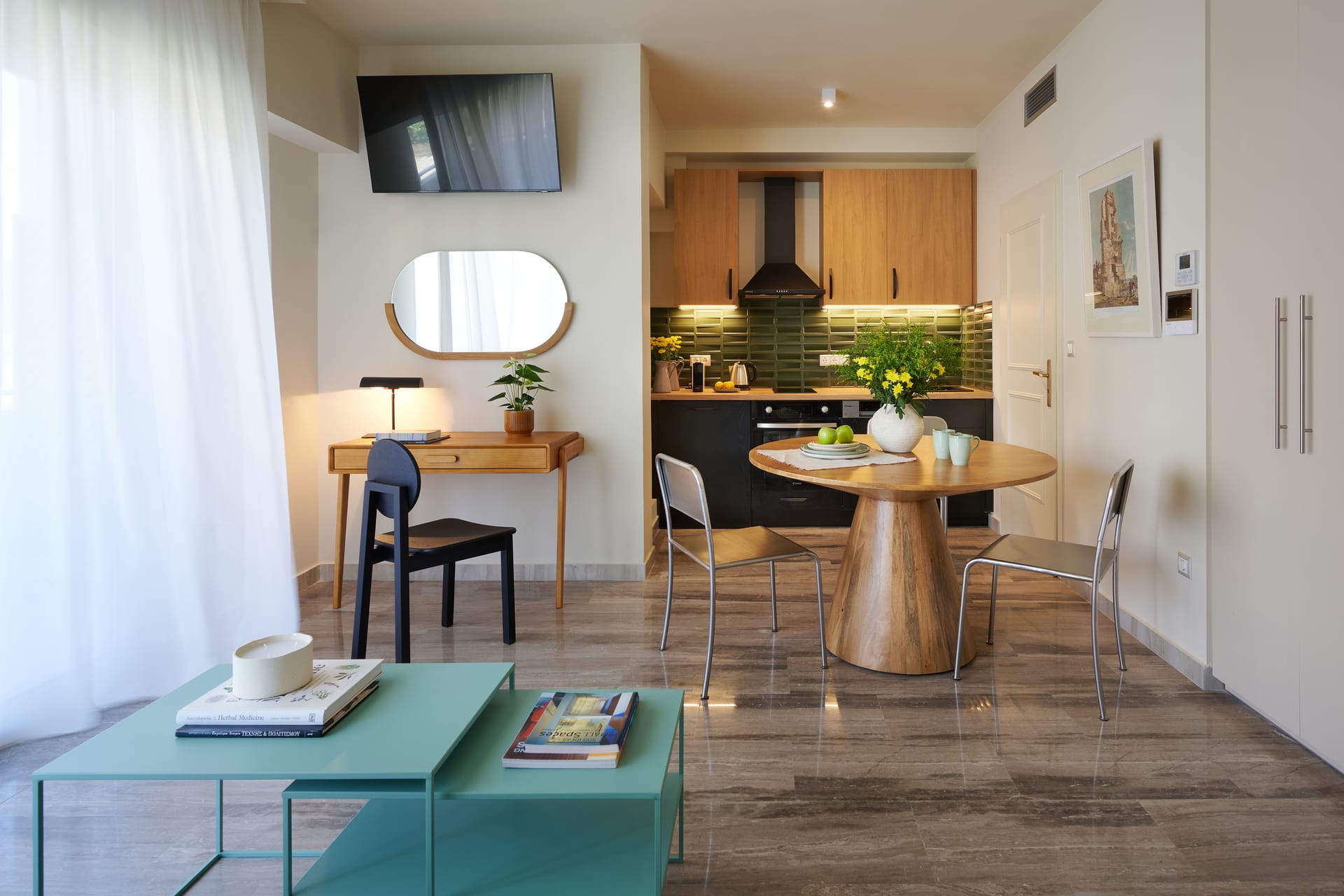 Rastoni Acropolis Uniquely Located Stylish Apartments - G1 - 4