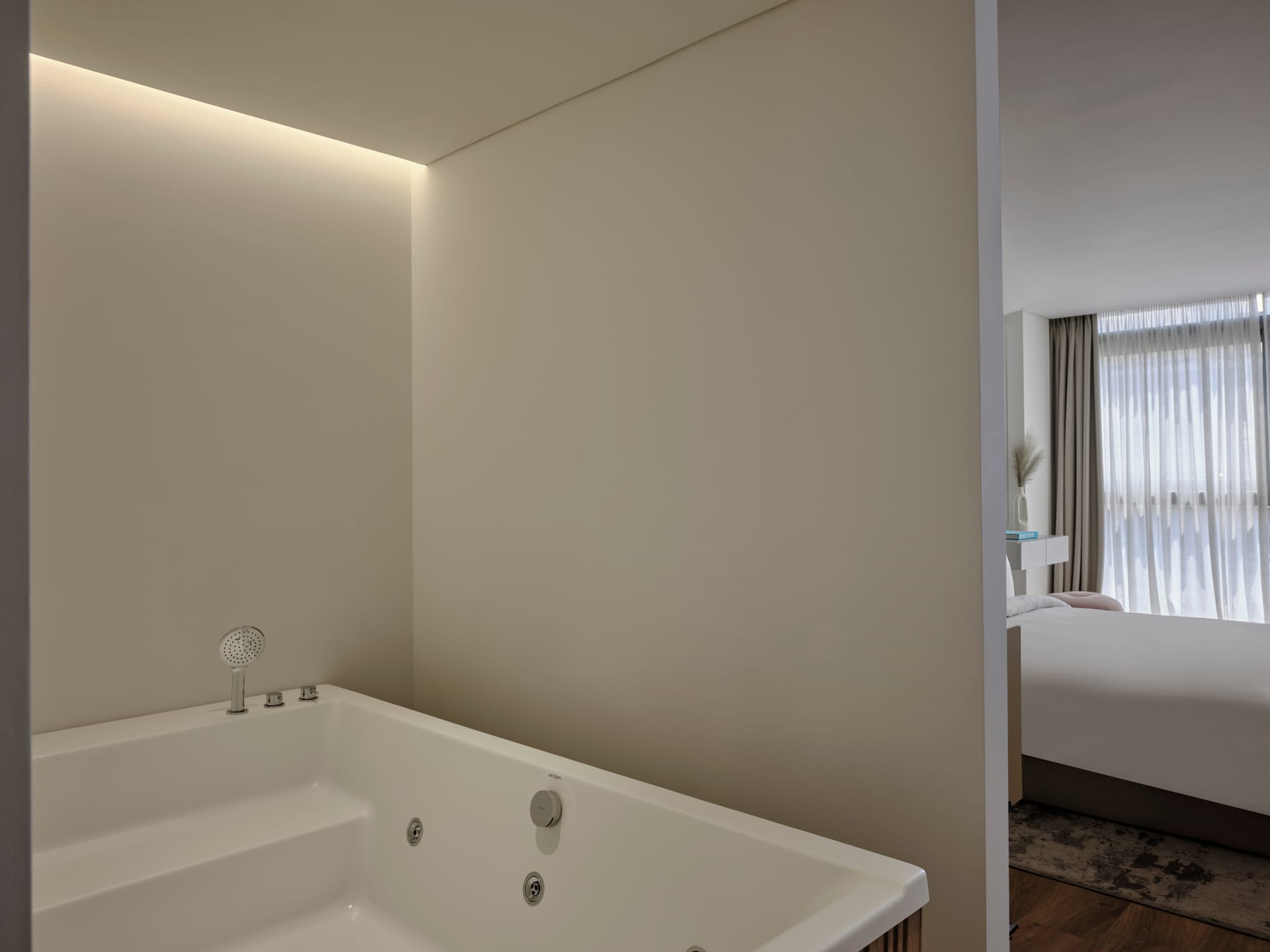 Nur Aparthotel Ermou - EXCTUB - 2