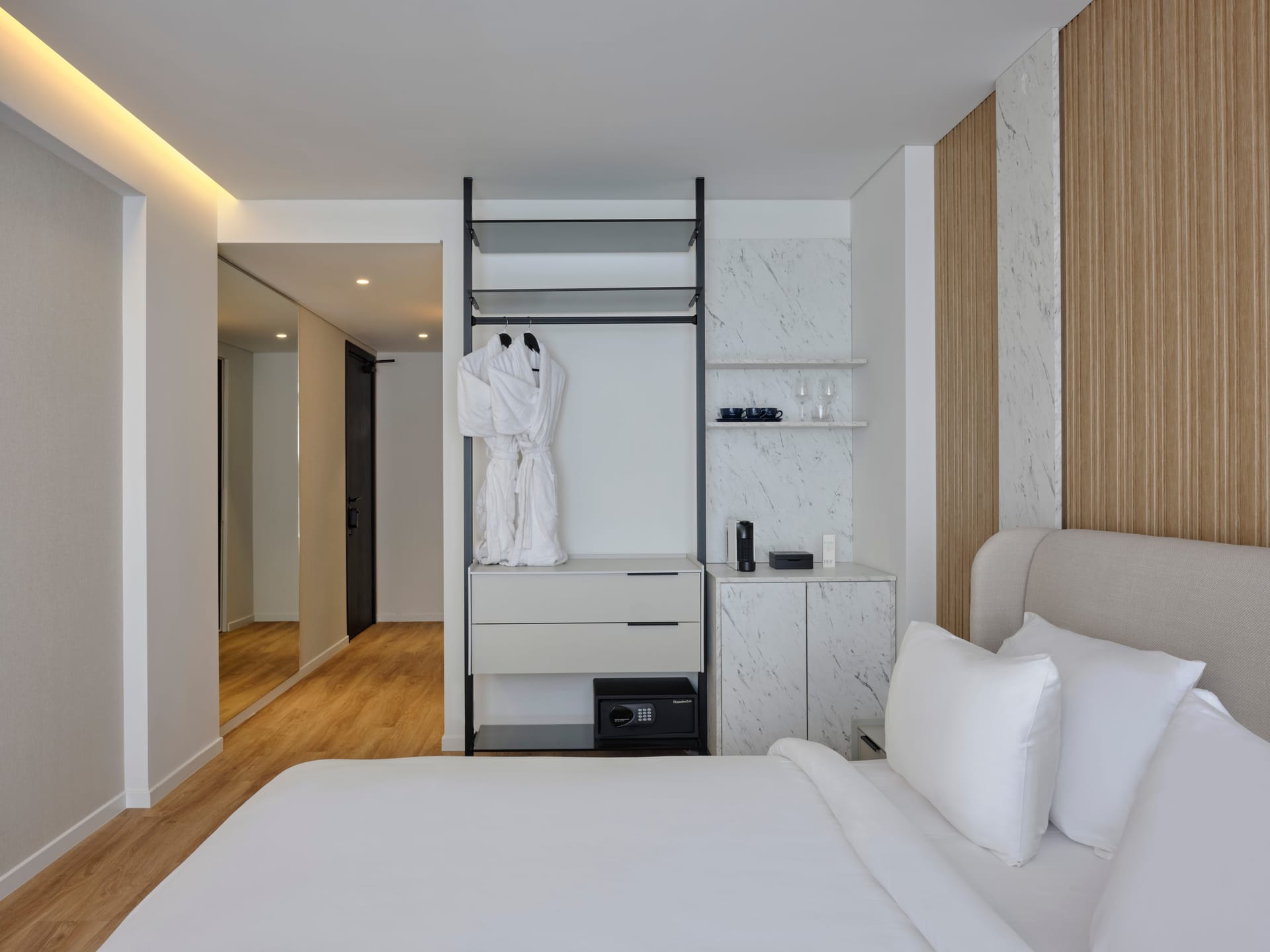 Nur Aparthotel Ermou - EXCTUB - 3