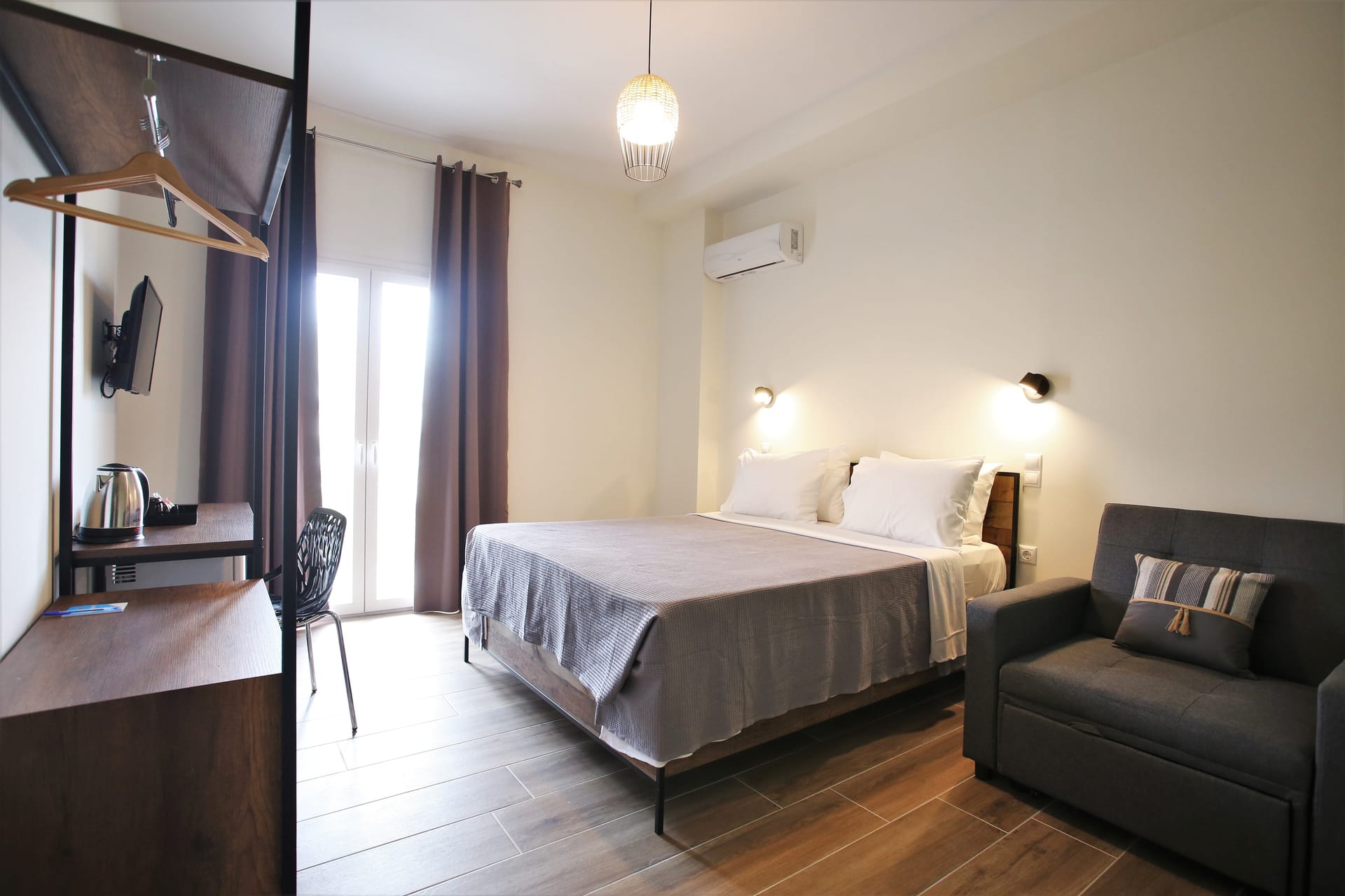 Urban Chic Room