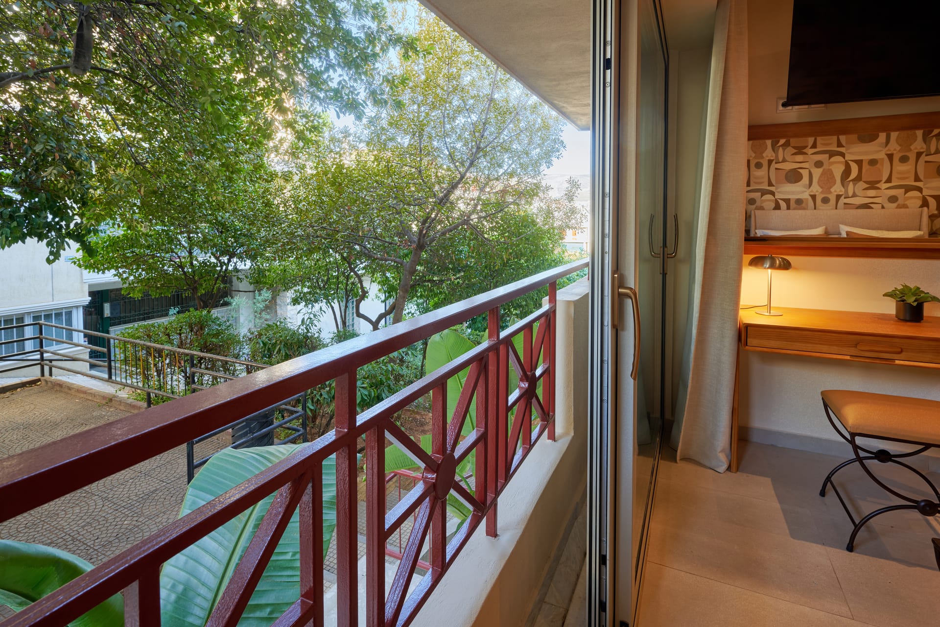 Rastoni Acropolis Uniquely Located Stylish Apartments - A1 - 5