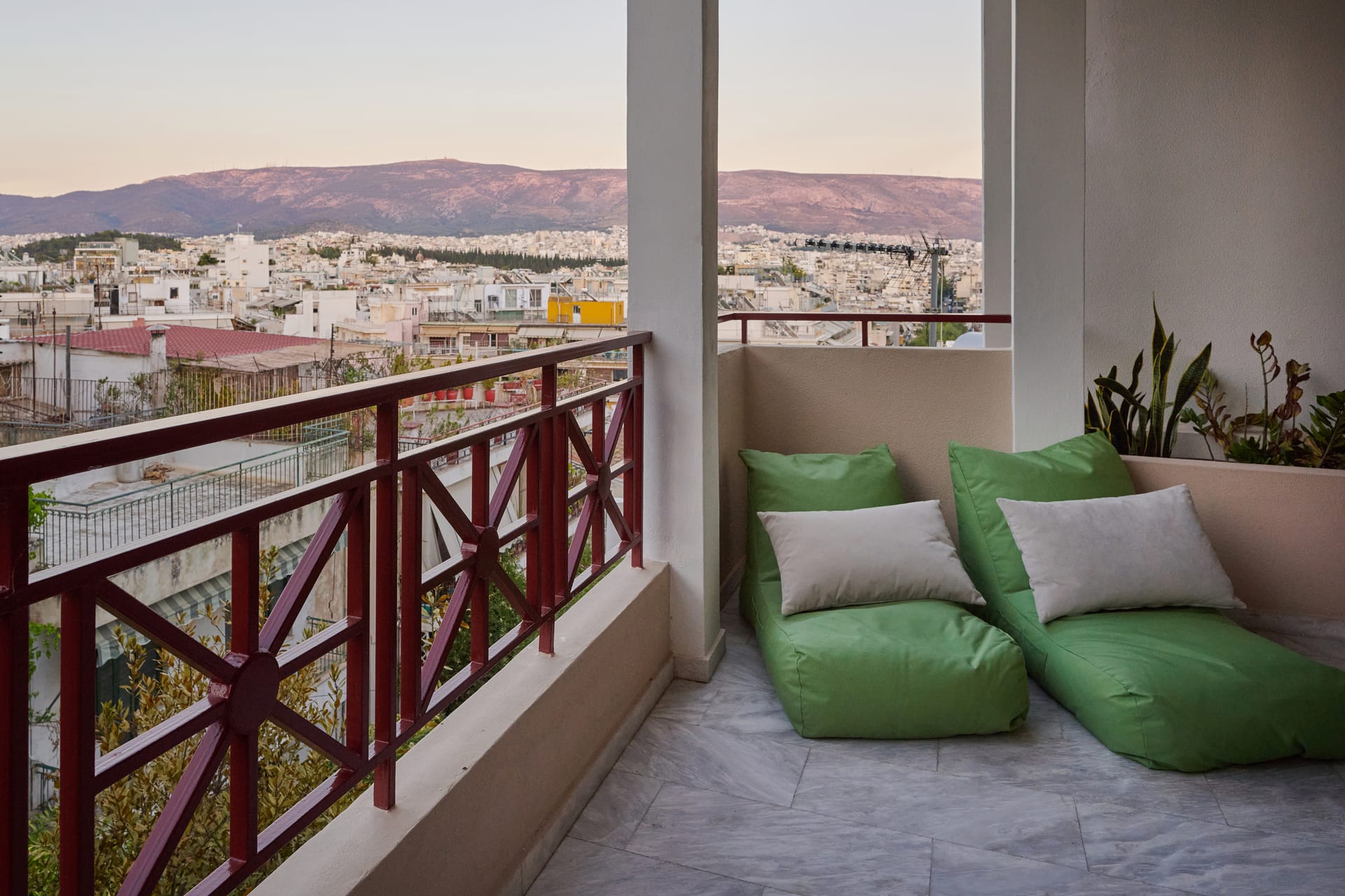 Rastoni Acropolis Uniquely Located Stylish Apartments - G2 - 6