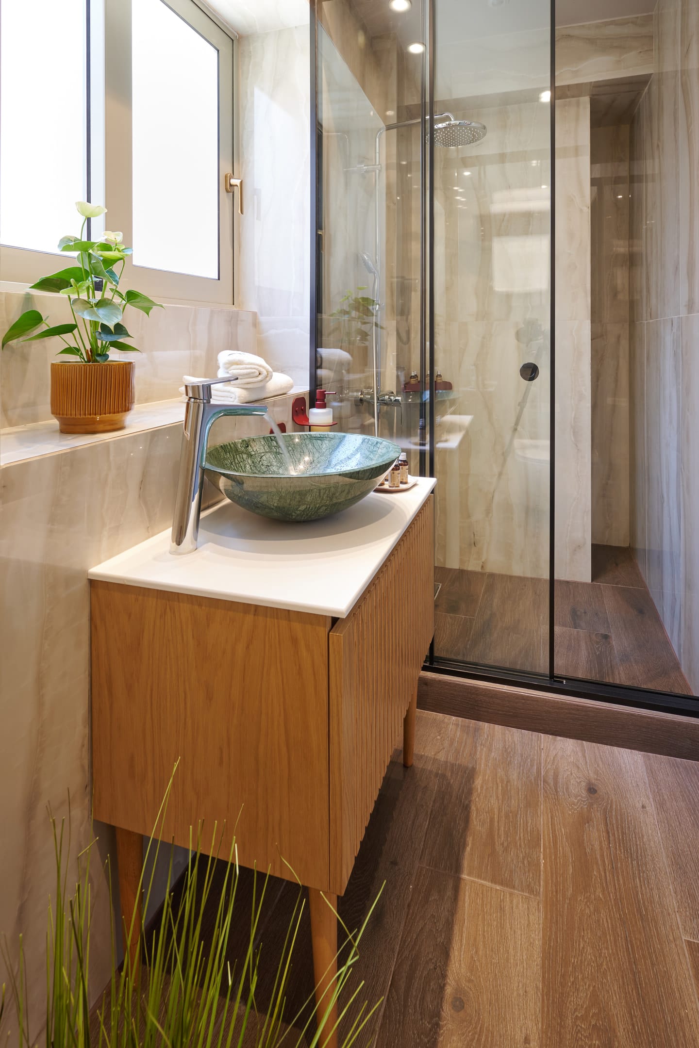 Rastoni Acropolis Uniquely Located Stylish Apartments - G2 - 12