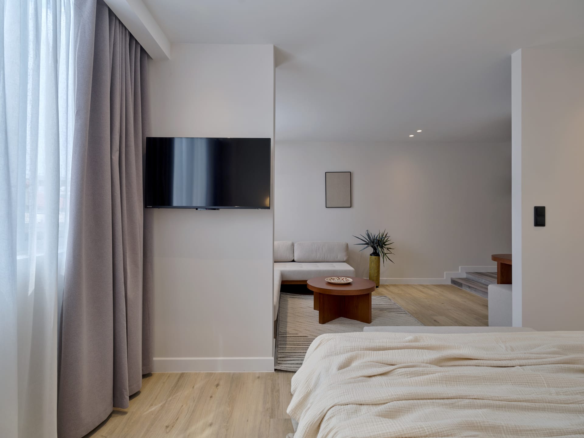 Haya Athens Loftie Suites - DLX - 4
