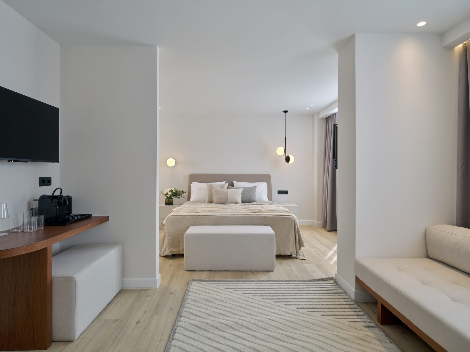 Haya Athens Loftie Suites - DLX - 3