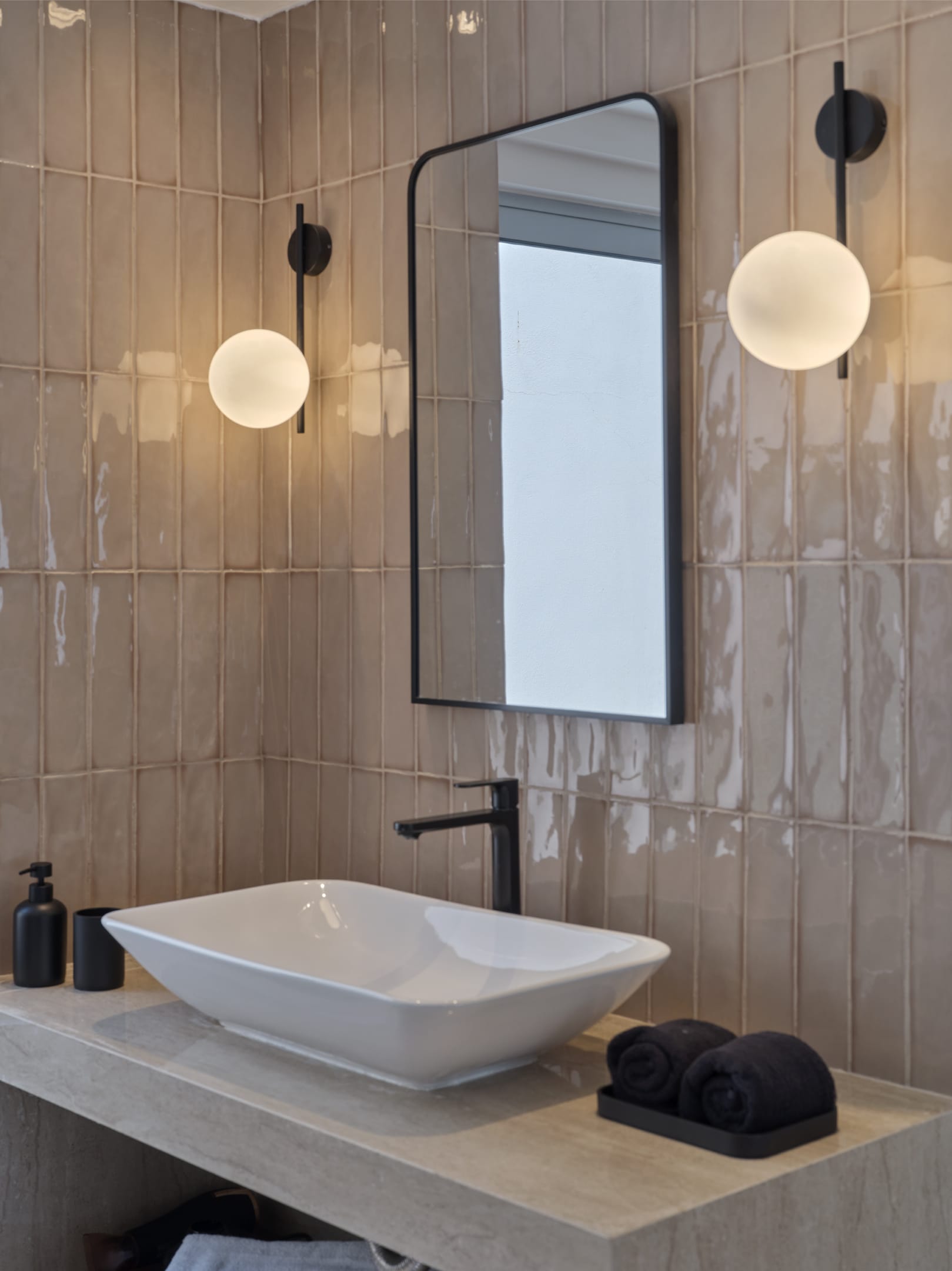 Haya Athens Loftie Suites - DLX - 6