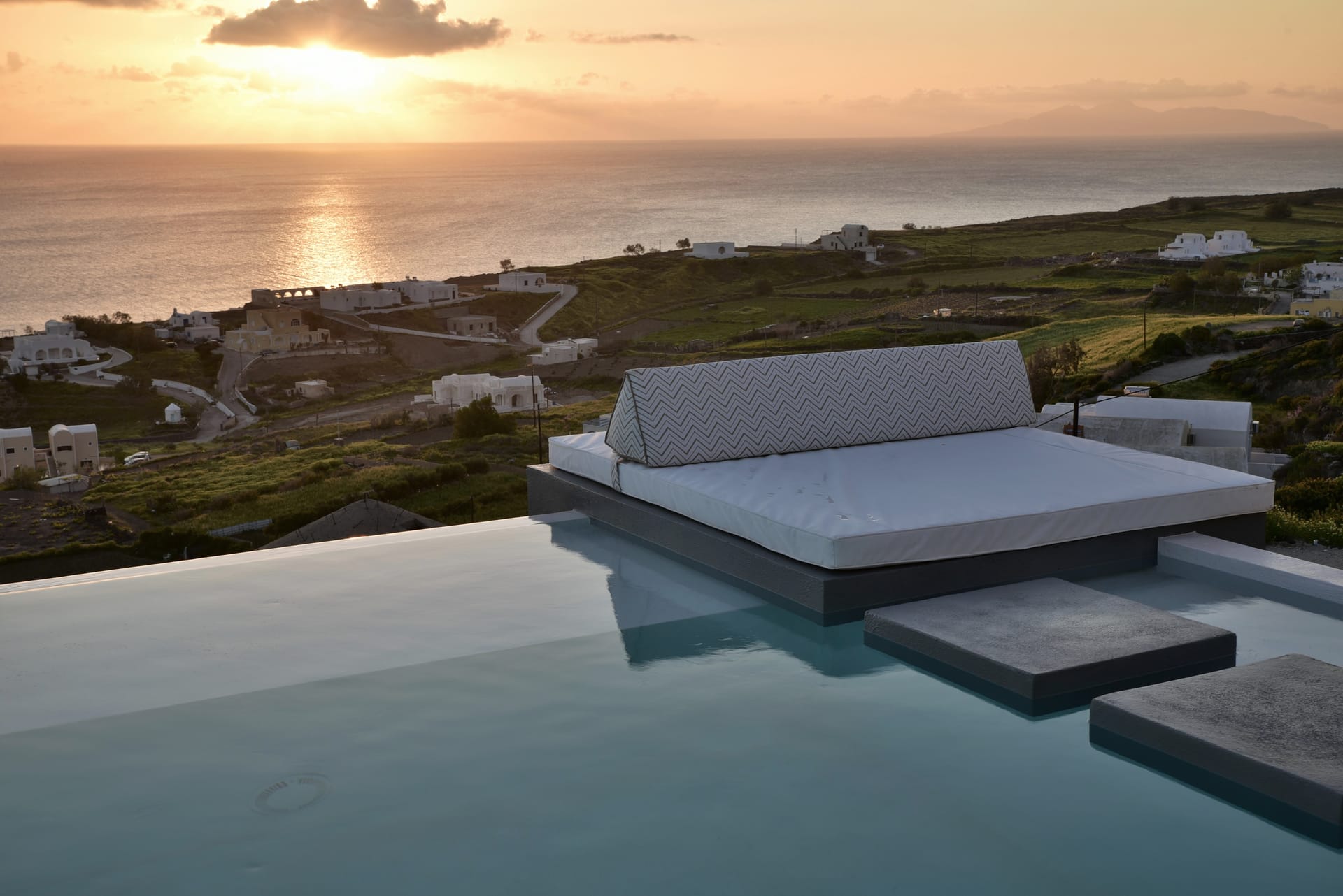 Horizon Mills Villas and Suites Santorini - R20 - 16