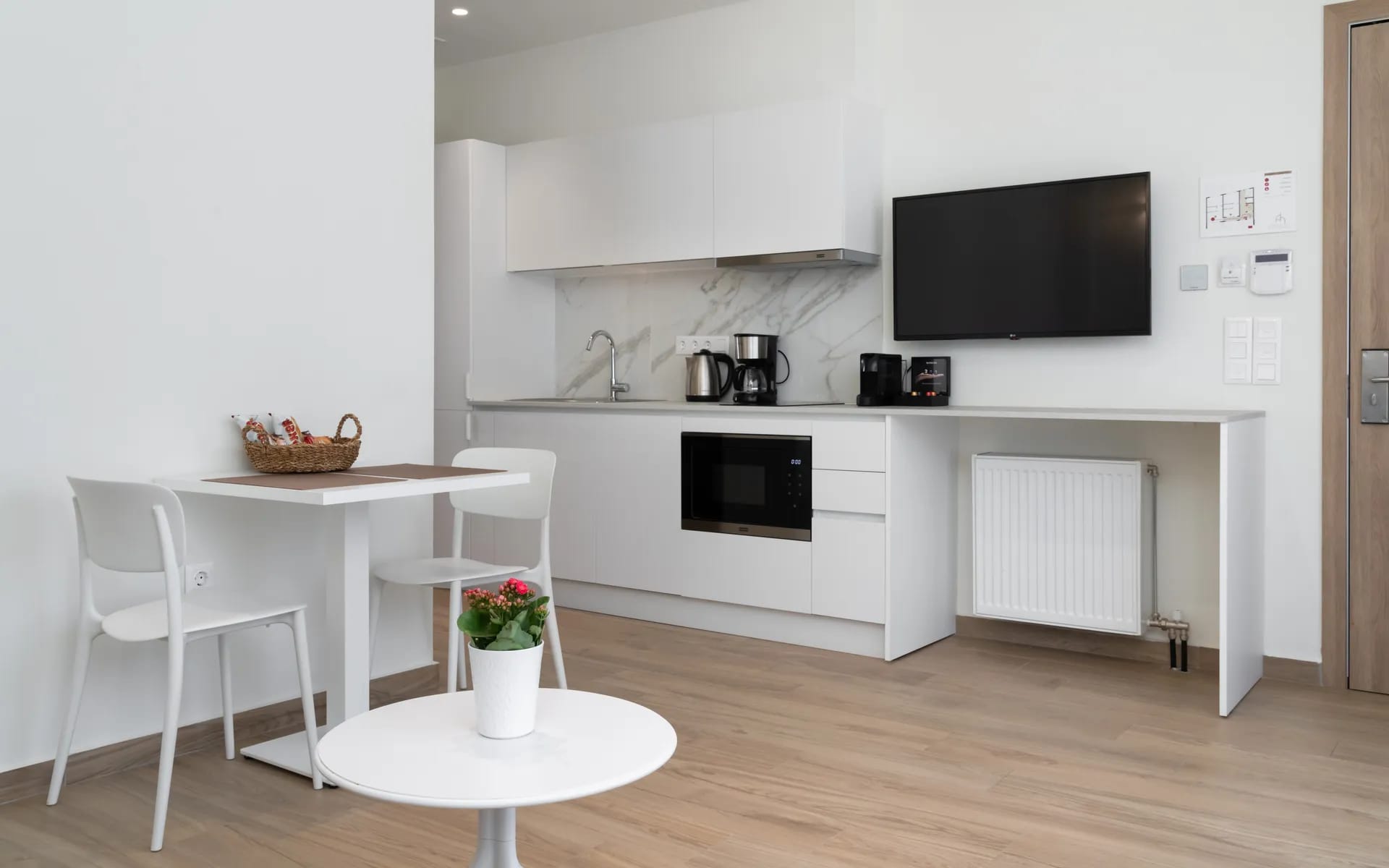 One Bedroom Superior Apartment with Private Garden
