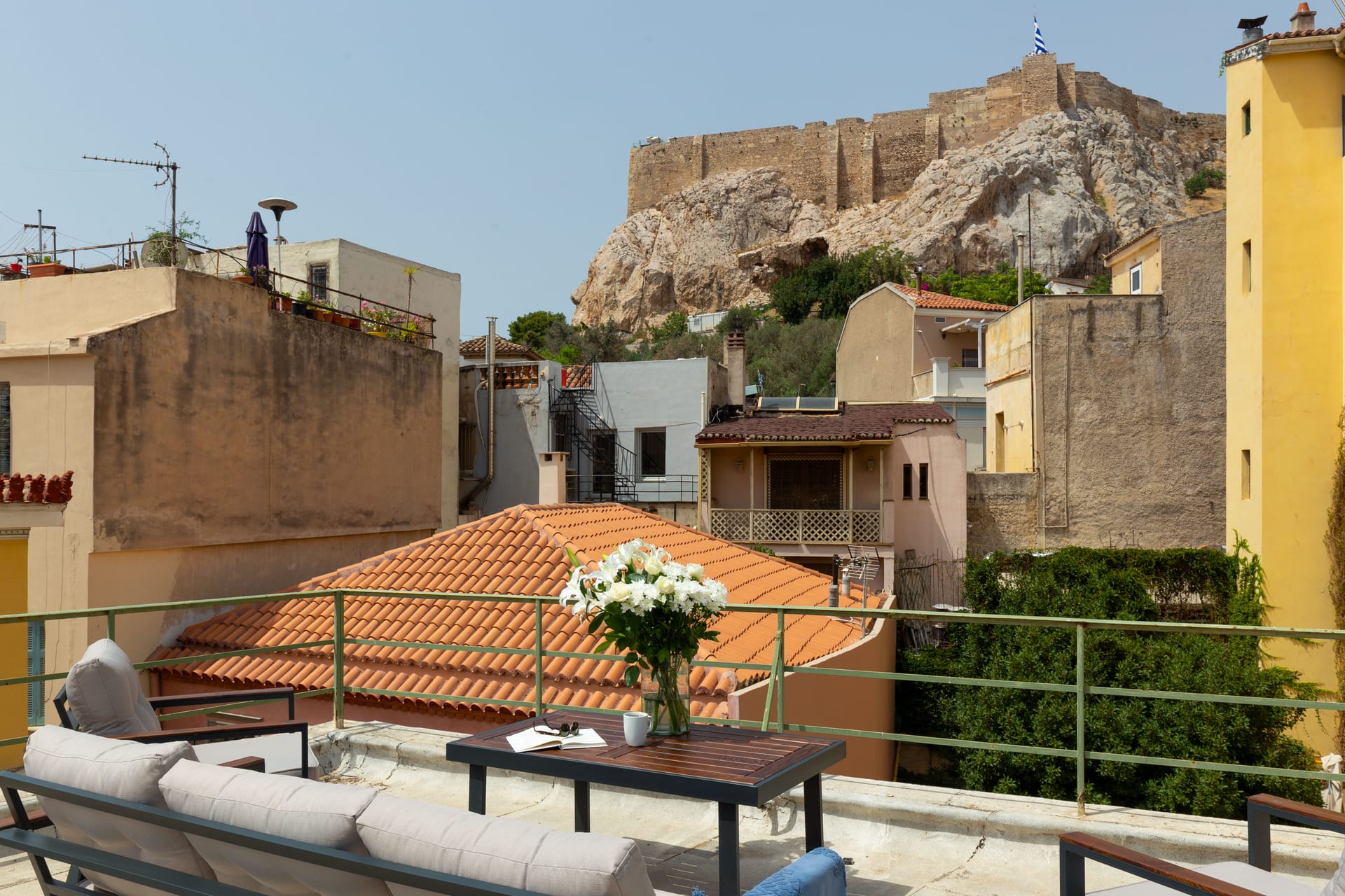 2 BD | Plaka | Apartment With View