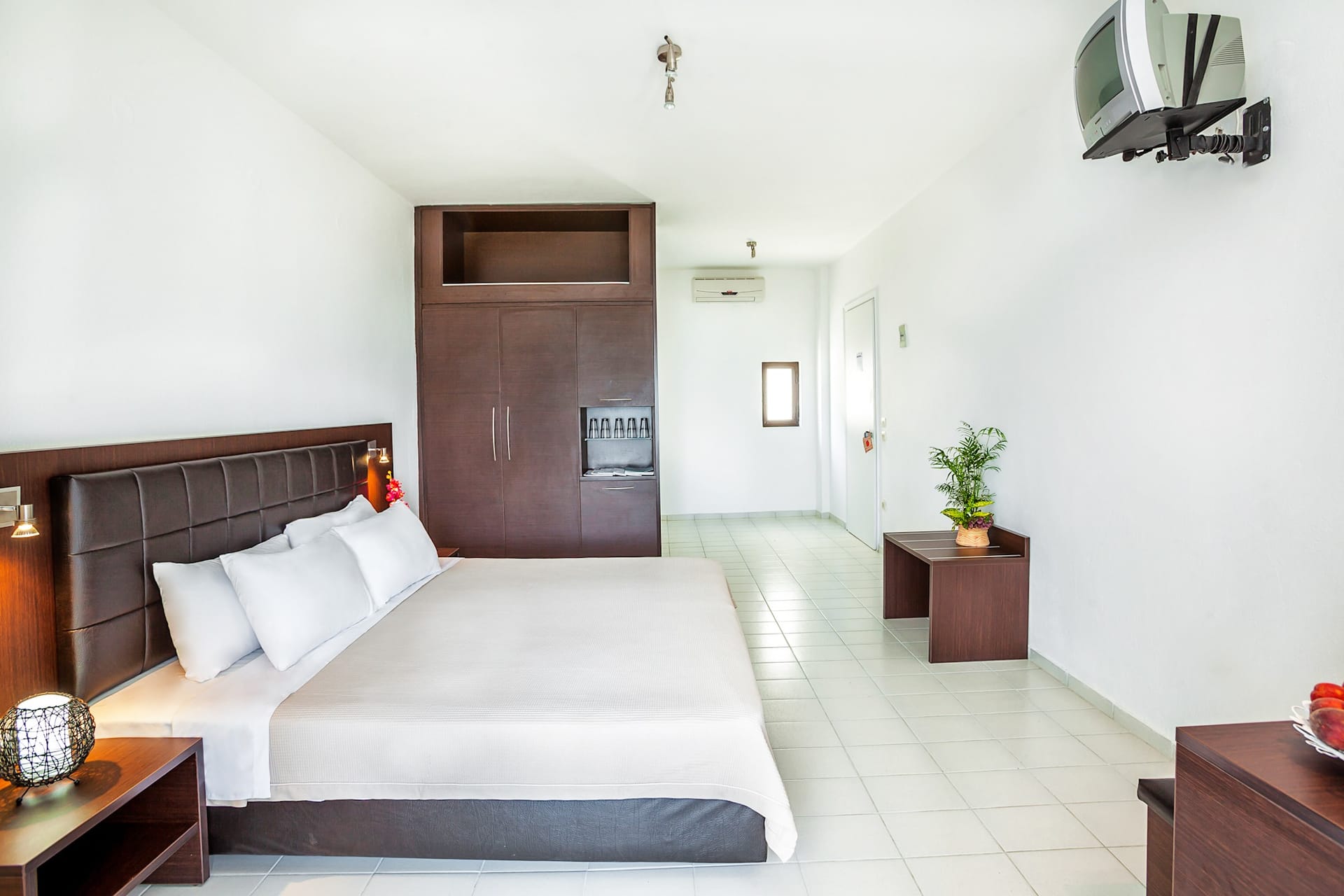 Xenios Dolphin Beach Hotel - D2SV - 2