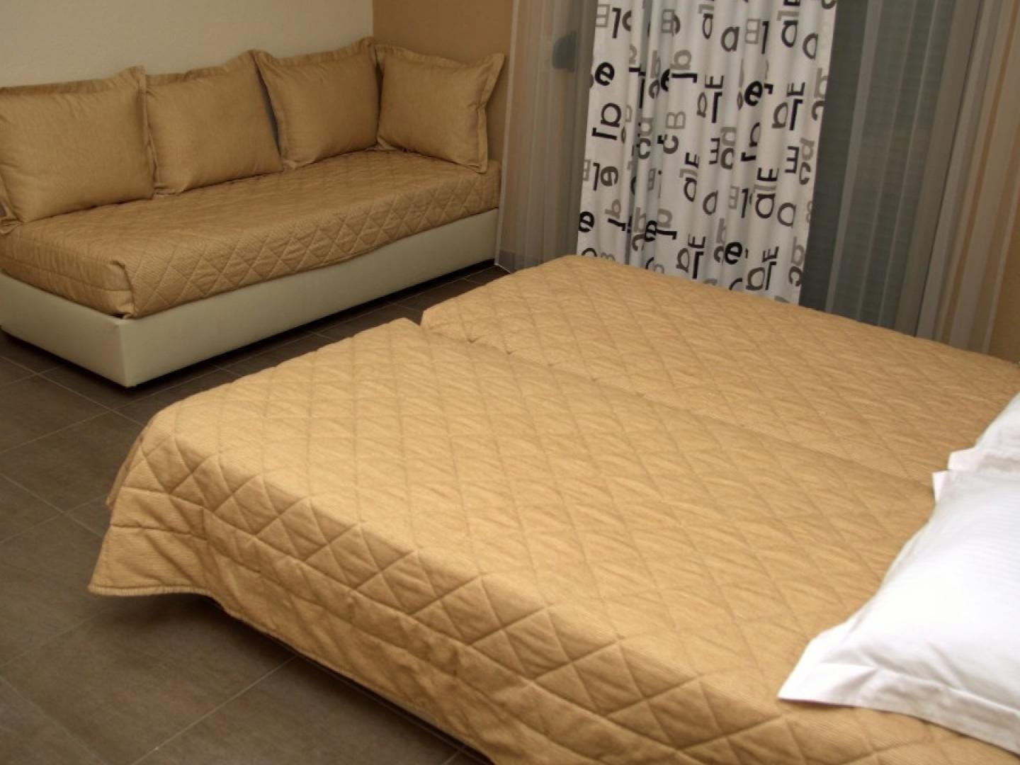 Alexander Inn - STDTRP - 3