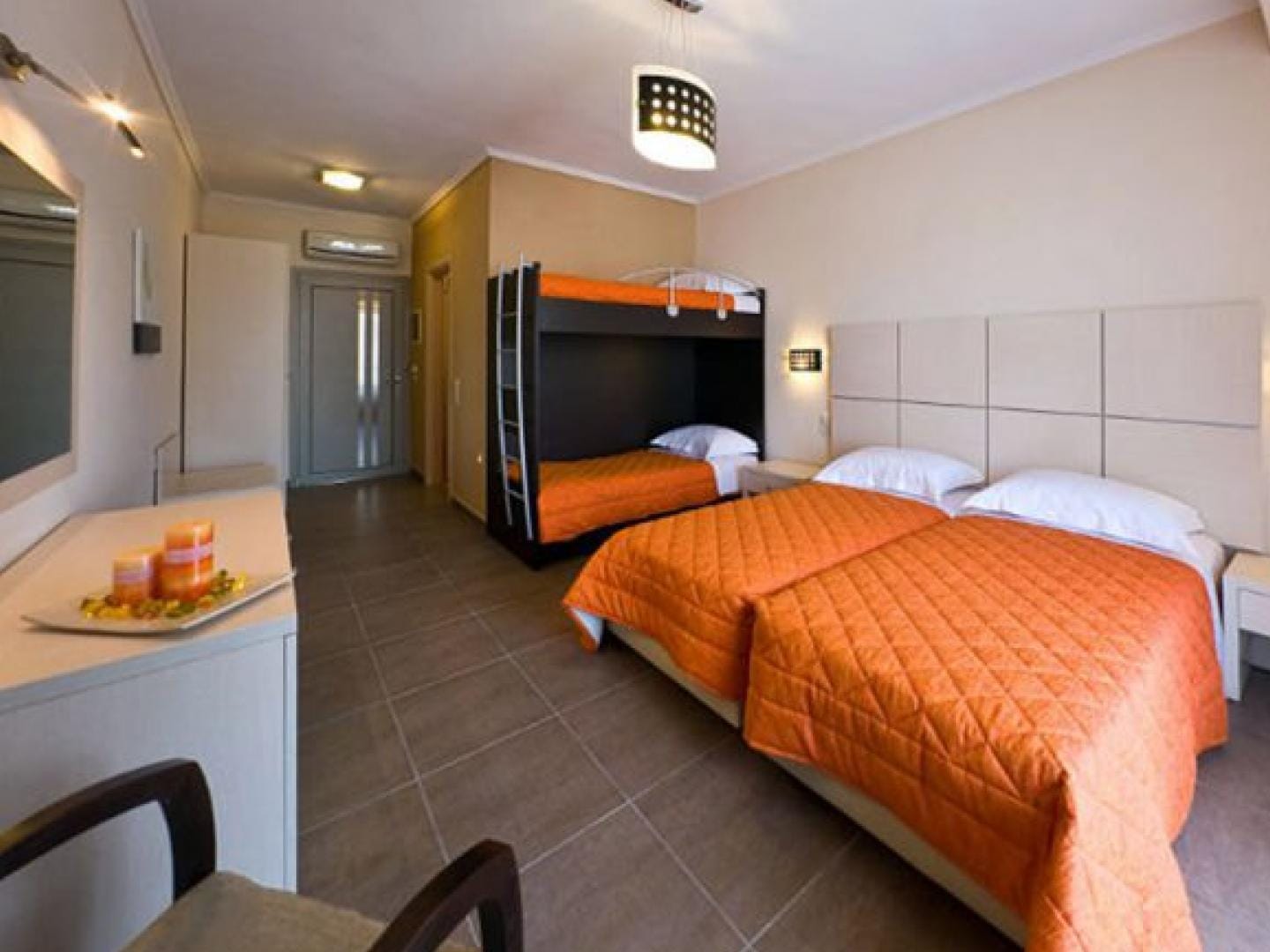 Alexander Inn - STDQDR - 2