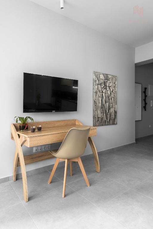 NILIE PREMIUM HOSPITALITY MGMT - 2BA1 - 7