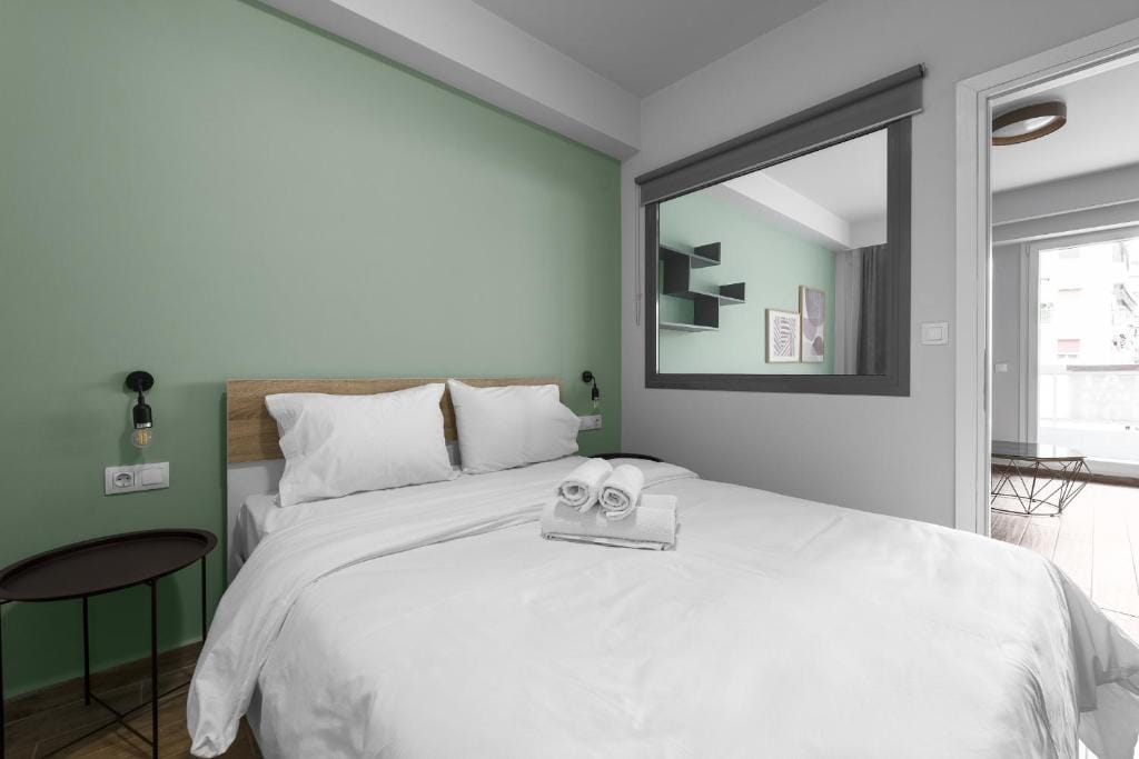 NILIE PREMIUM HOSPITALITY MGMT - 2BA4 - 6
