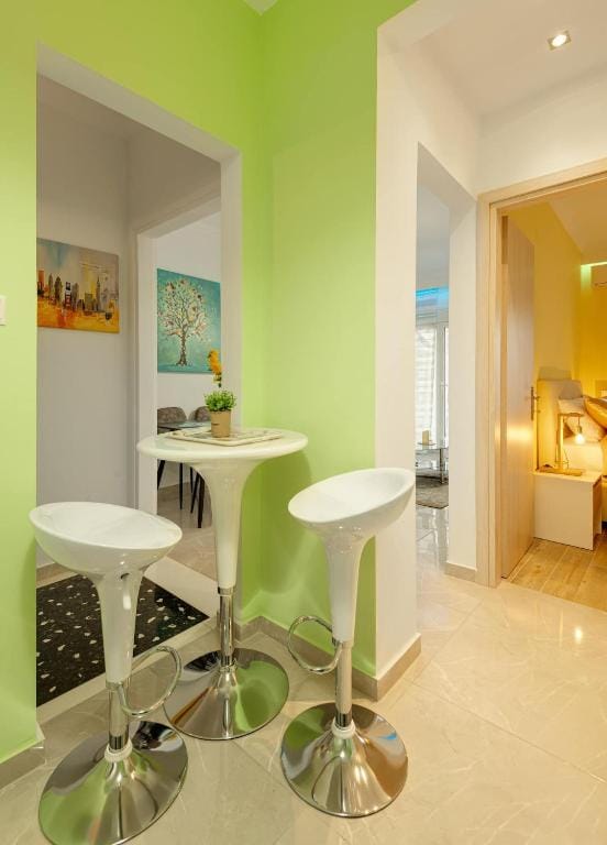 NILIE PREMIUM HOSPITALITY MGMT - RAIN - 19