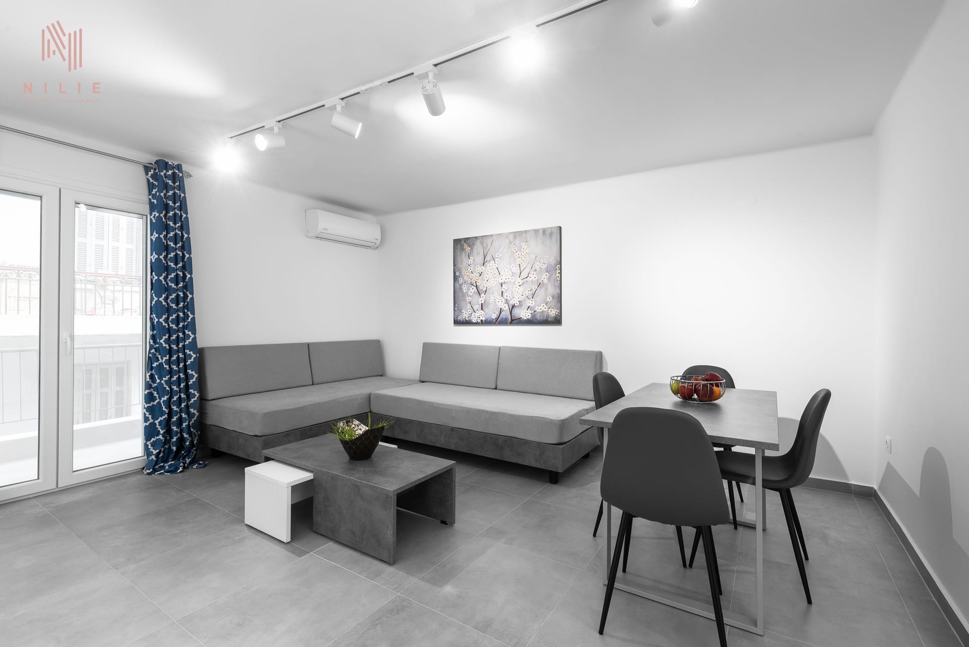 NILIE PREMIUM HOSPITALITY MGMT - CONSUL - 10