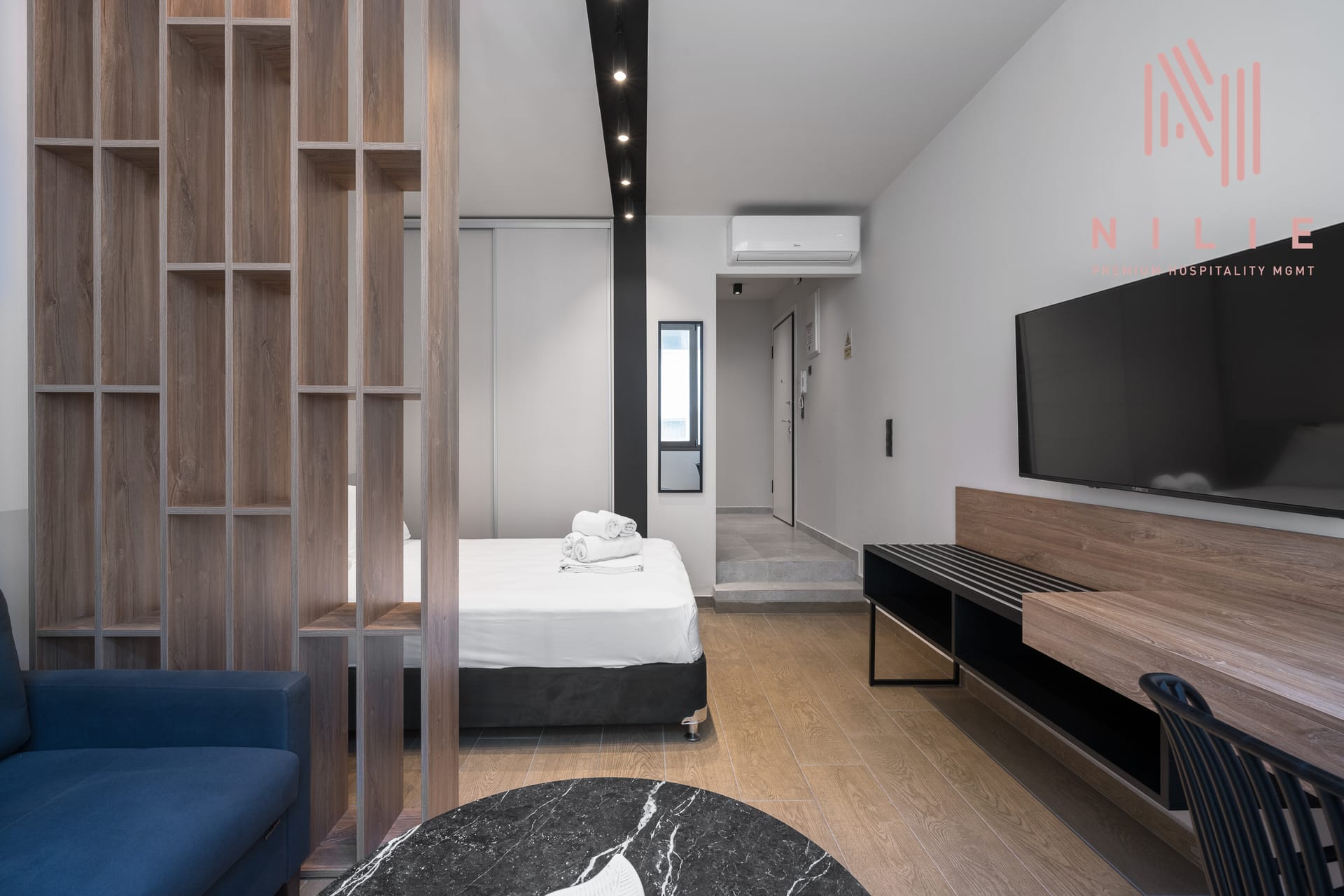 NILIE PREMIUM HOSPITALITY MGMT - VEL31 - 5