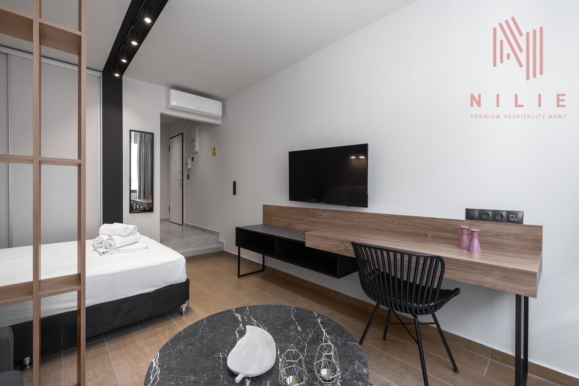 NILIE PREMIUM HOSPITALITY MGMT - VEL31 - 7