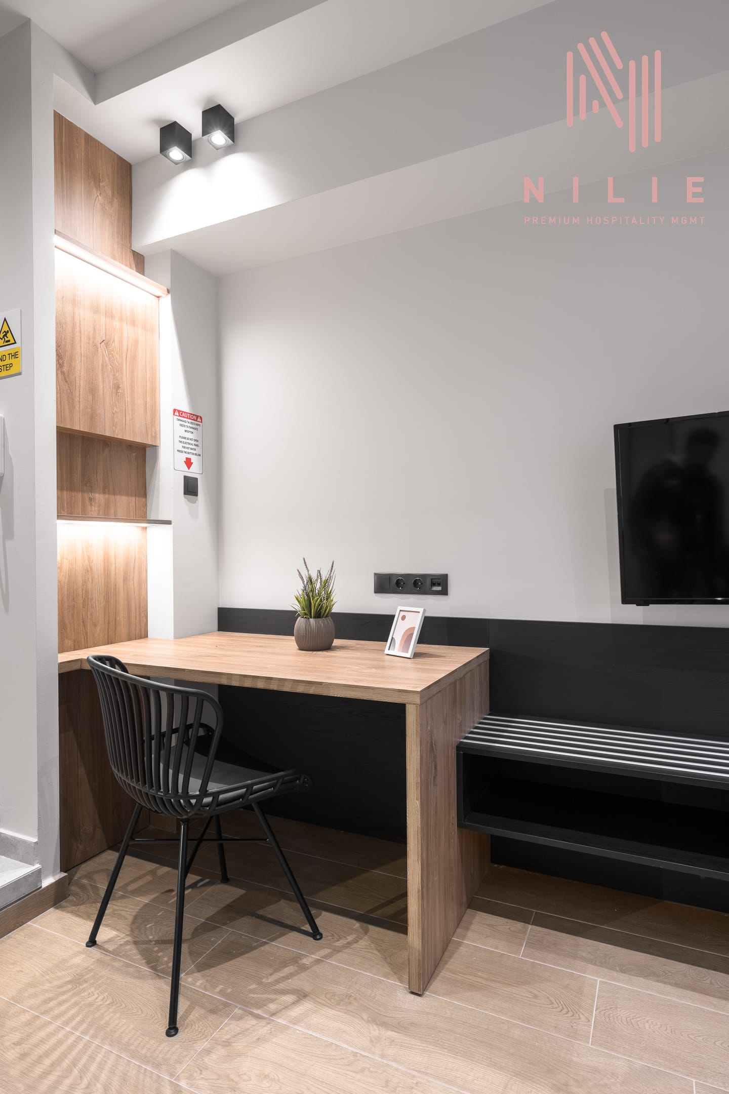 NILIE PREMIUM HOSPITALITY MGMT - VEL26 - 9