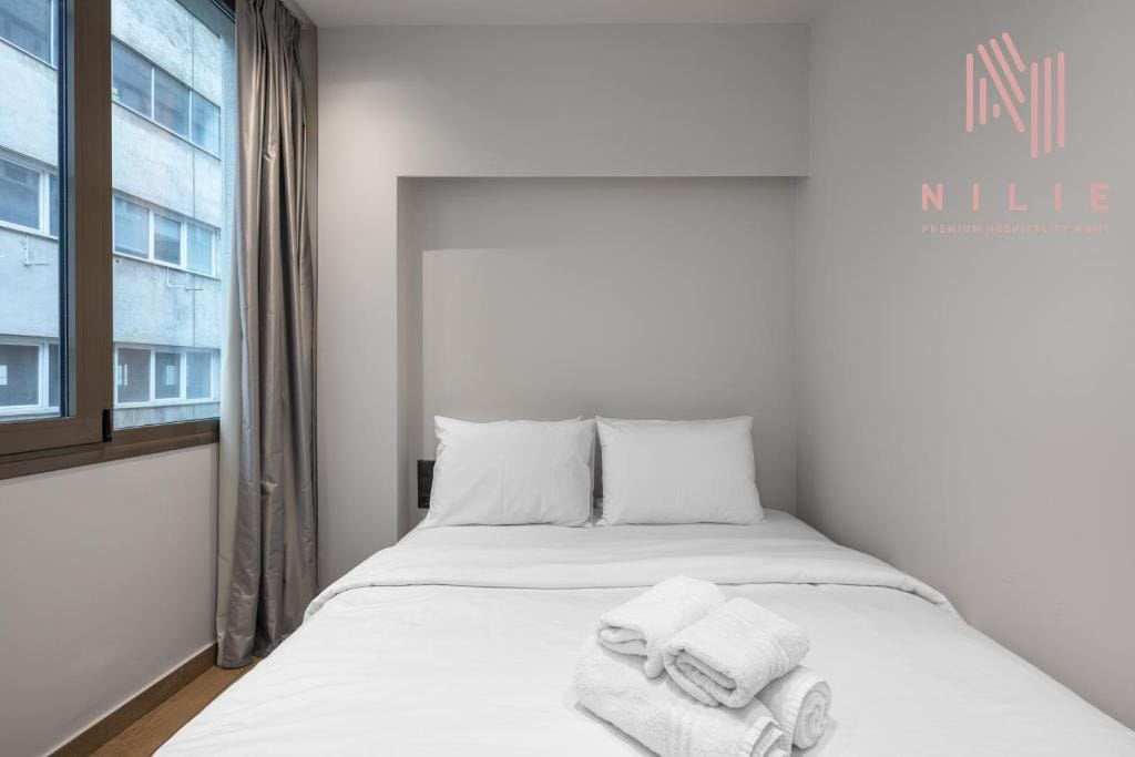 NILIE PREMIUM HOSPITALITY MGMT - VEL25 - 4