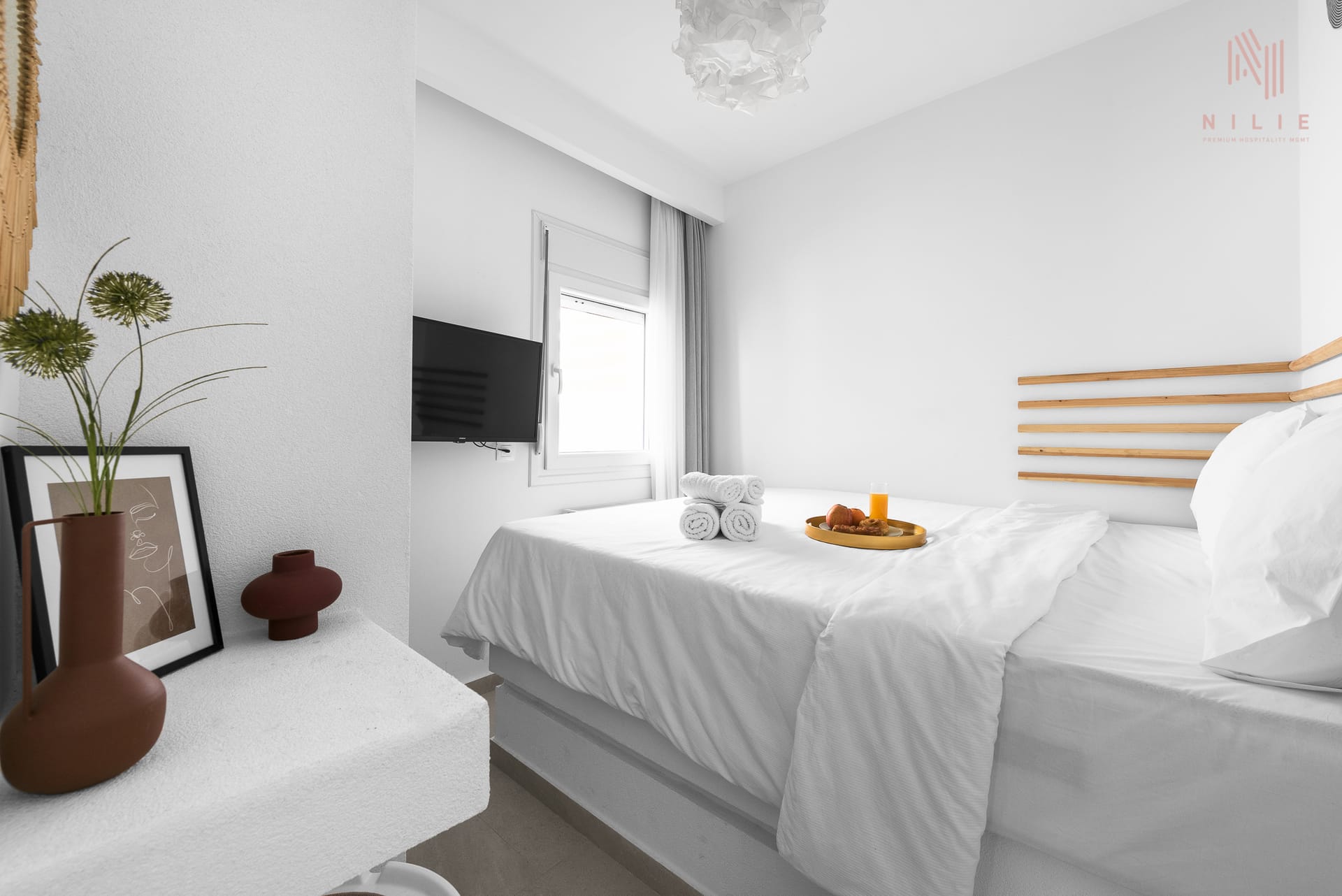 NILIE PREMIUM HOSPITALITY MGMT - SKYHI - 5