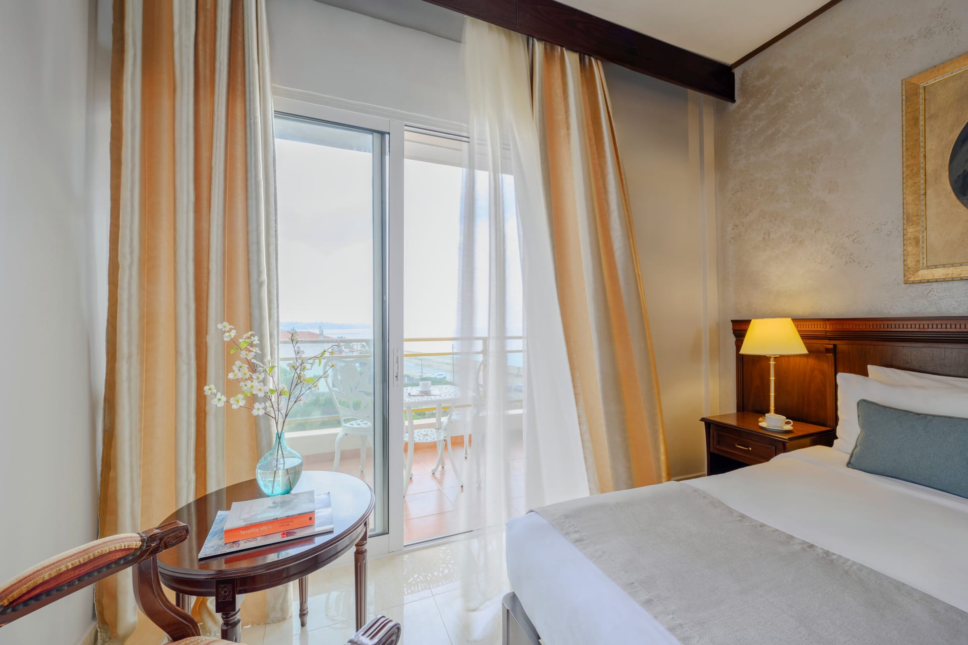 Standard Single Room with Side Sea View