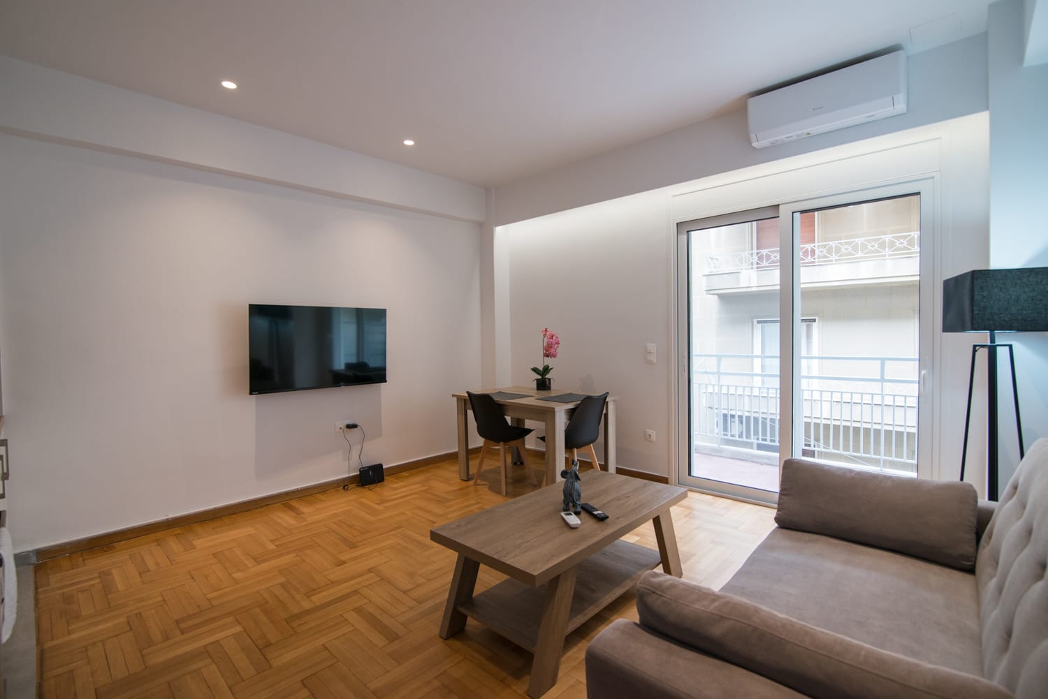 1 BD | Kypseli | Arie Central Apartment 2