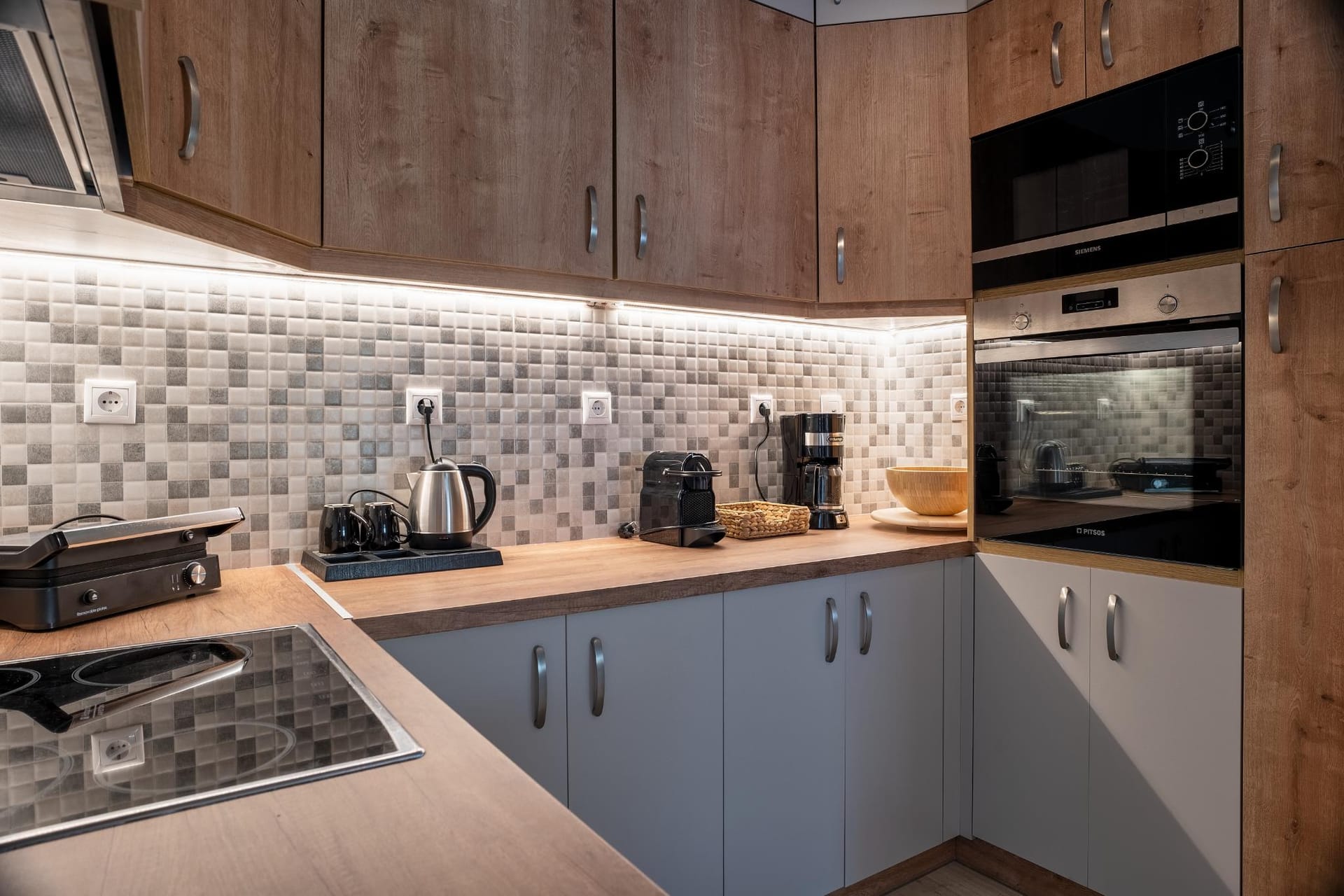 Bill & John Apartments & Villas - PROJ - 18