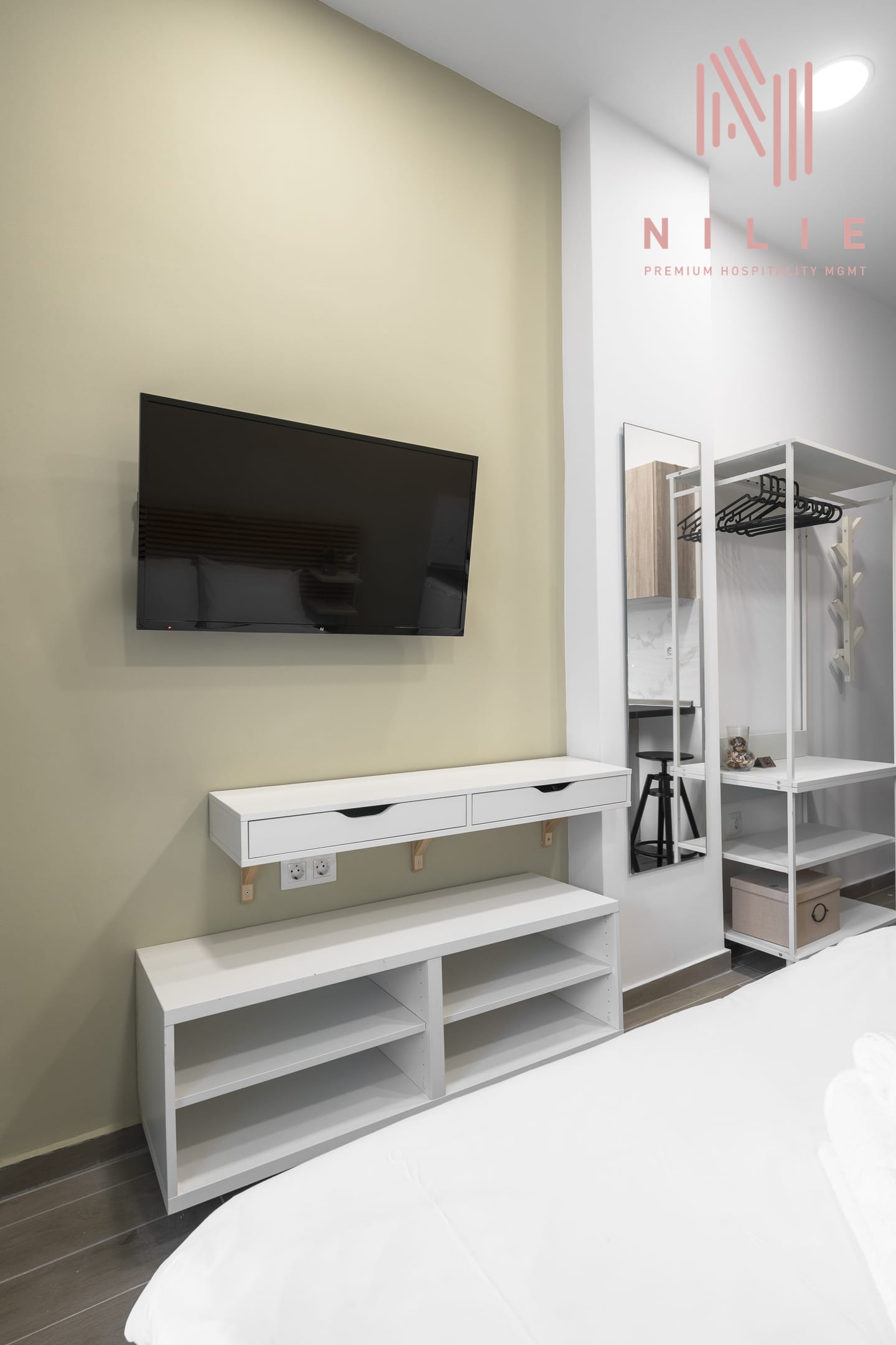 NILIE PREMIUM HOSPITALITY MGMT - FRAG42 - 17