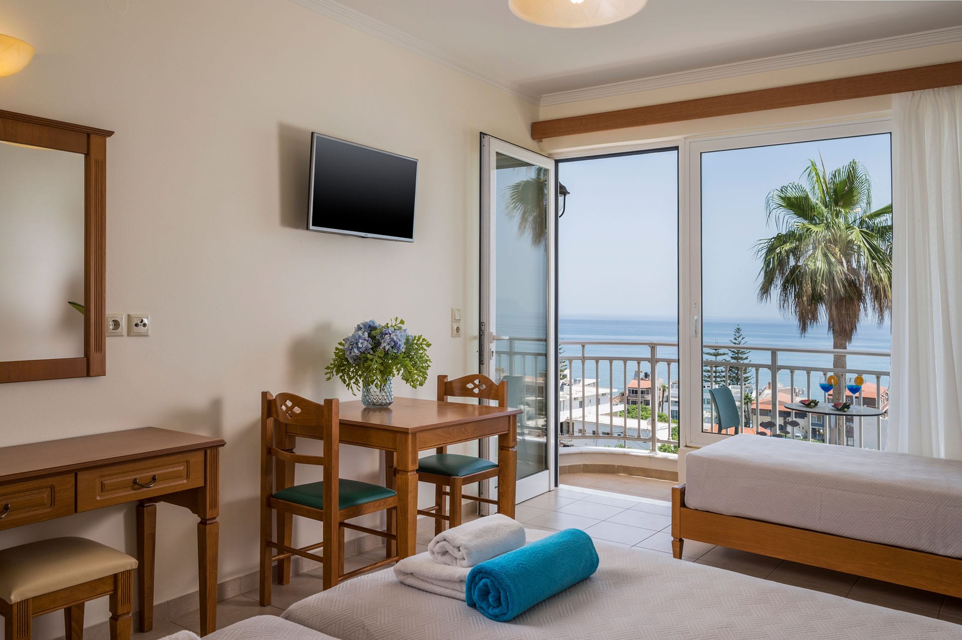 Hermes Beach Hotel Chania - HADELU - 3