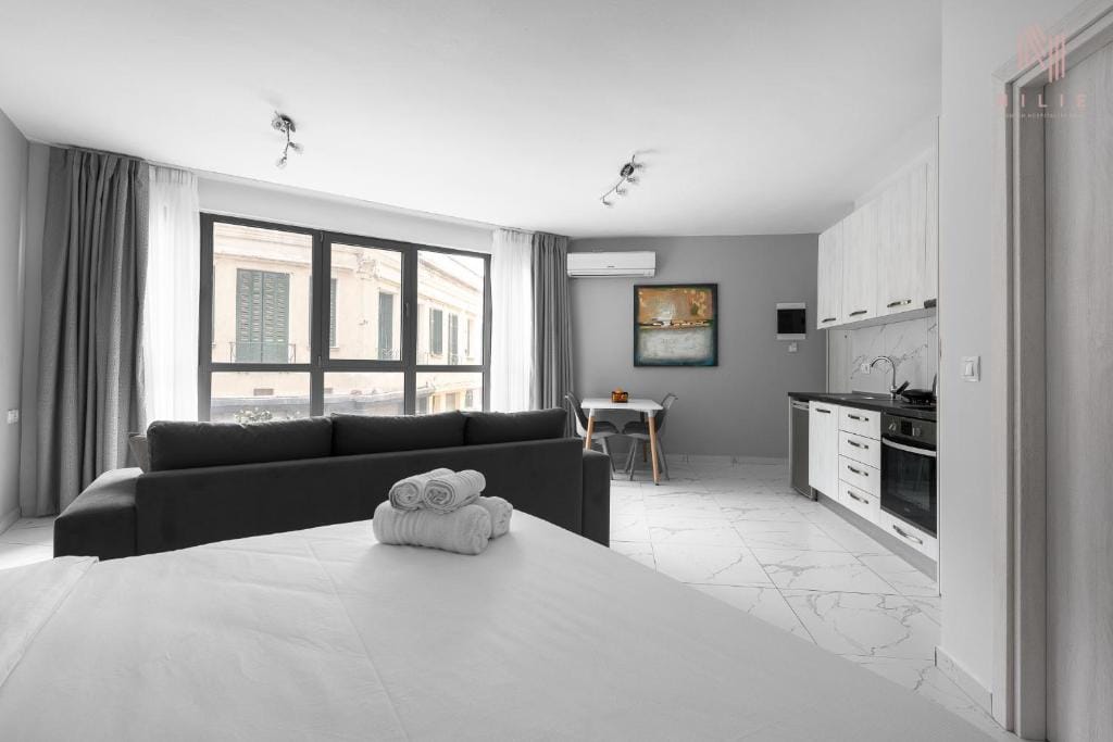 NILIE PREMIUM HOSPITALITY MGMT - AVES - 8