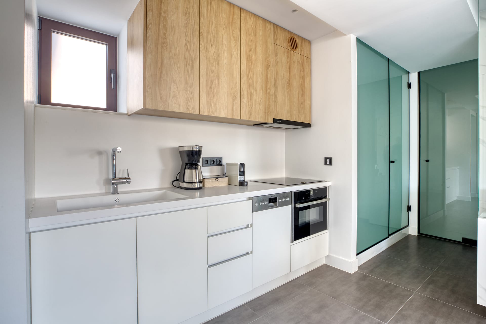 GSM Elevated Luxury Suites - DAFNE - 7
