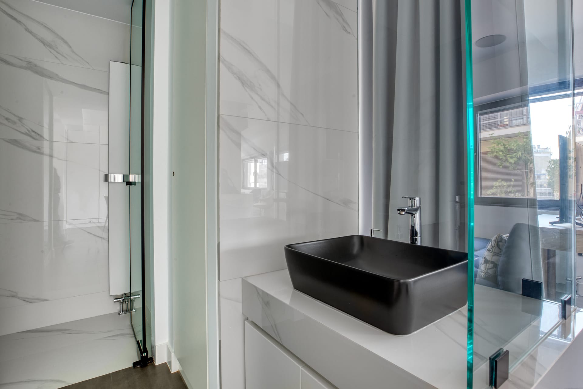 GSM Elevated Luxury Suites - DAFNE - 11