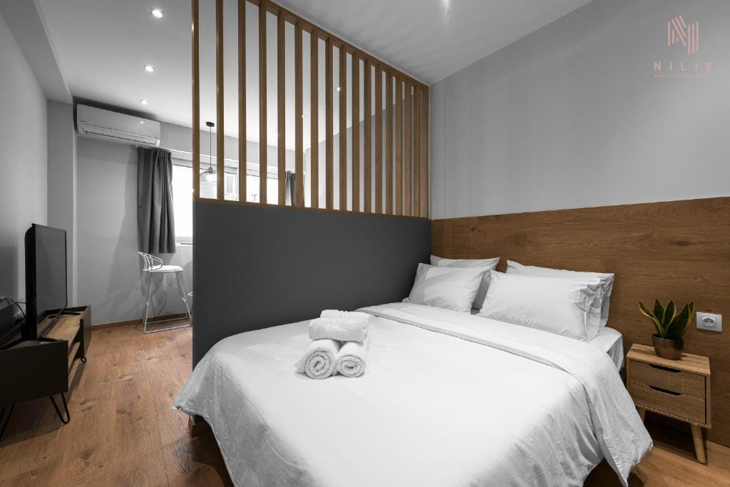 NILIE PREMIUM HOSPITALITY MGMT - 2BA11 - 2