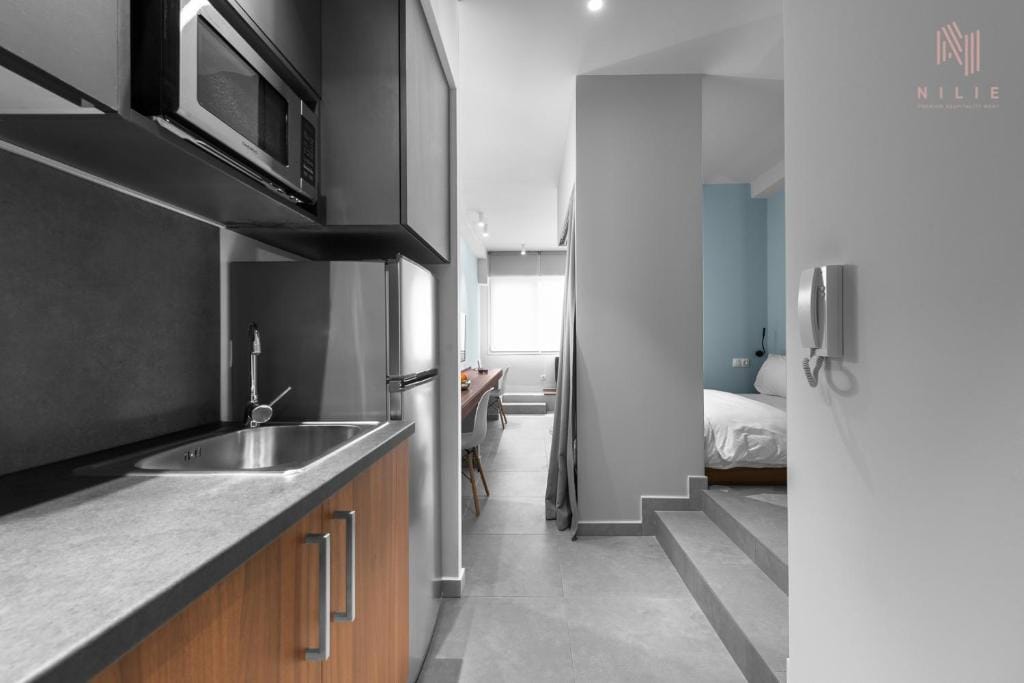 NILIE PREMIUM HOSPITALITY MGMT - 4BA2 - 4