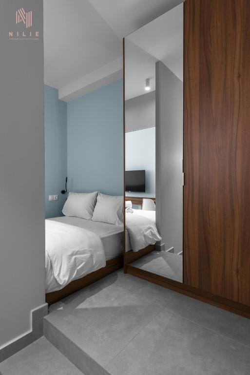 NILIE PREMIUM HOSPITALITY MGMT - 4BA2 - 5