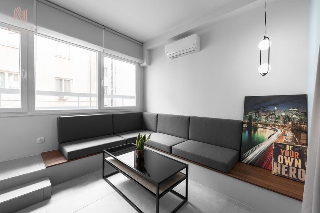 NILIE PREMIUM HOSPITALITY MGMT - 4BA2 - 9